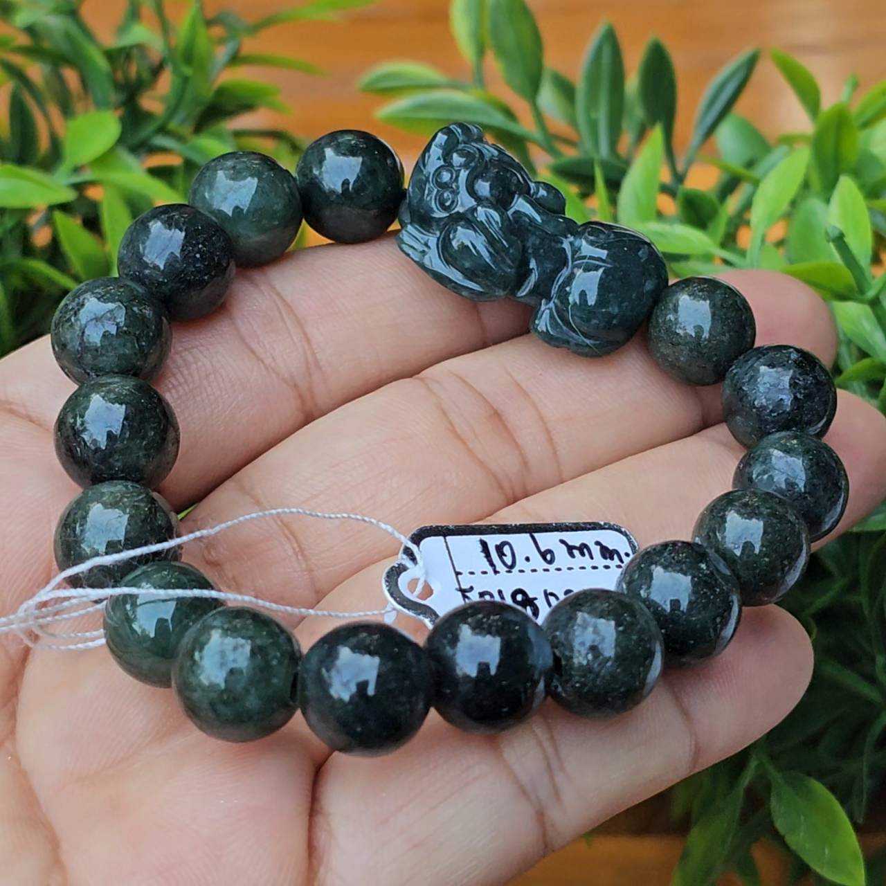JB6803005 หยก พม่า แท้ Jade กำไล ปี่เซียะ ประคำหยก 10.6 มม. (Jadeite Beads Bracelet) พม่า (Myanmar)