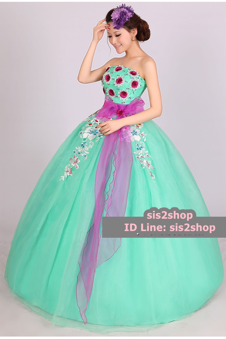 พร้อมเช่า ชุดแฟนซี ชุดราตรียาว สีเขียวมิ้นต์ เกาะอก แต่งลูกไม้ ลาย Polkadot ซิปหลัง