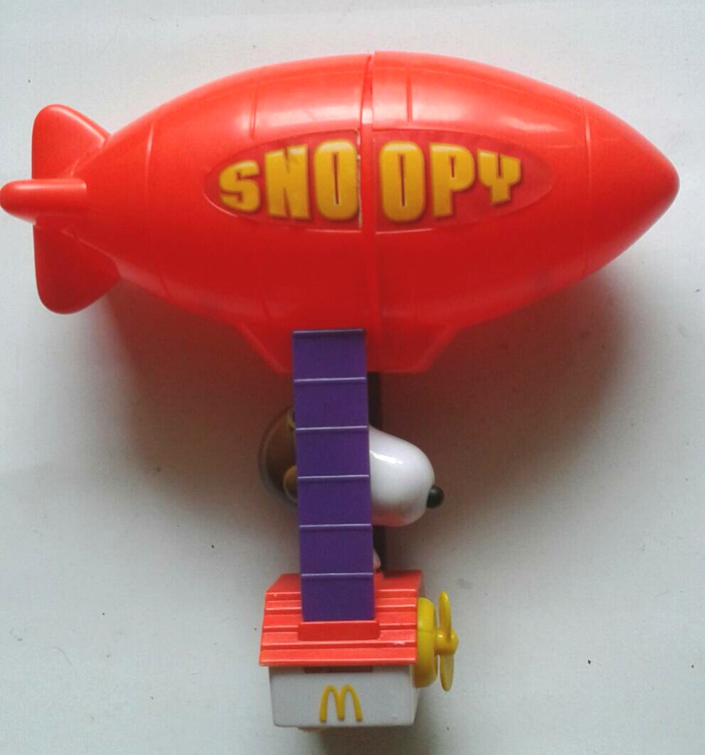ของสะสมจากแมคโดนัลด์ " สนู๊ปปี้ Snoopy" ชุด 50 ปีแมคโดนัลด์