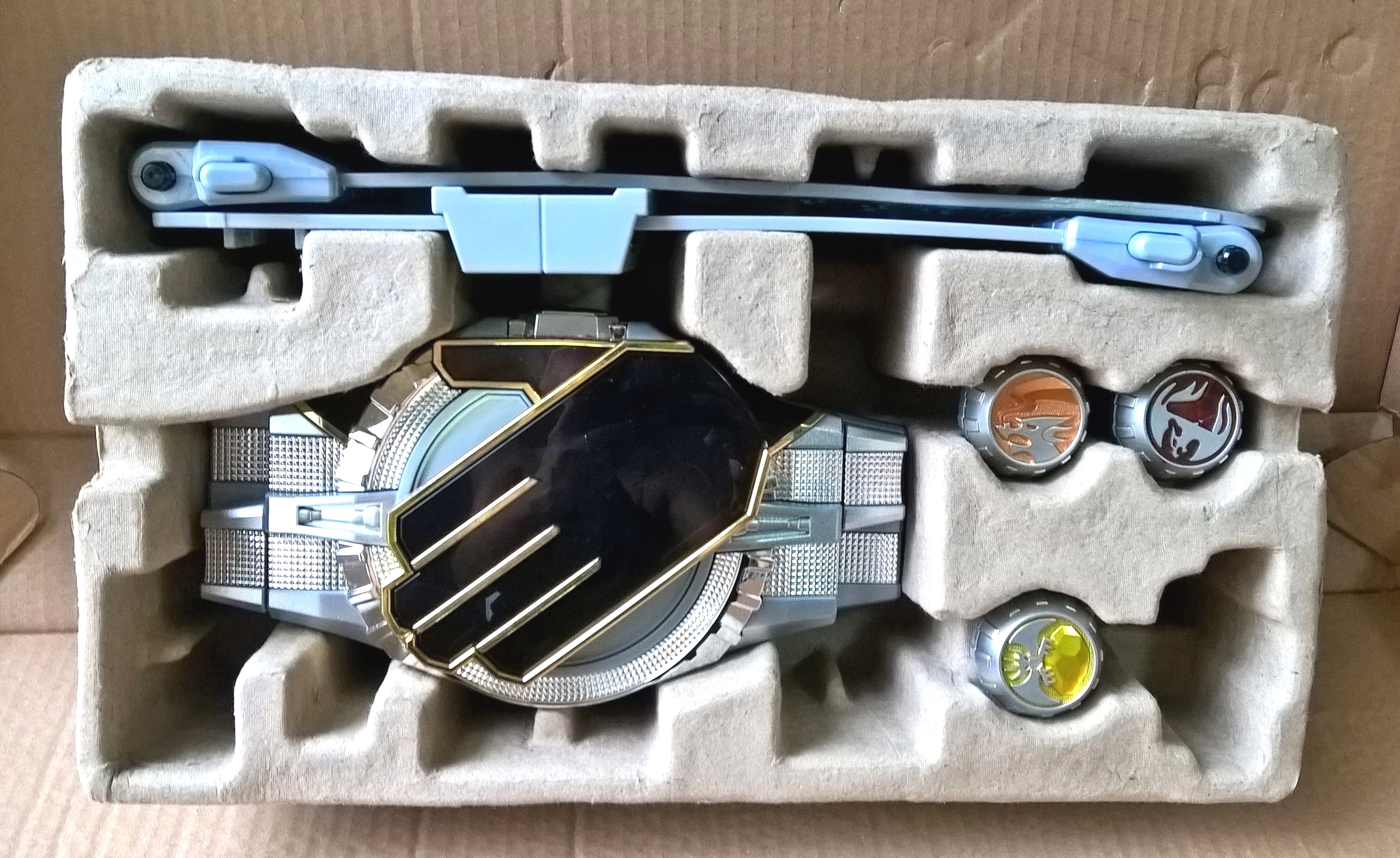 เข็มขัดแปลงร่าง มาร์สไรเดอร์ วิซาร์ด มือ 2 ญี่ปุ่น แหวนไม่ตรงตามหน้ากล่อง ตามภาพ