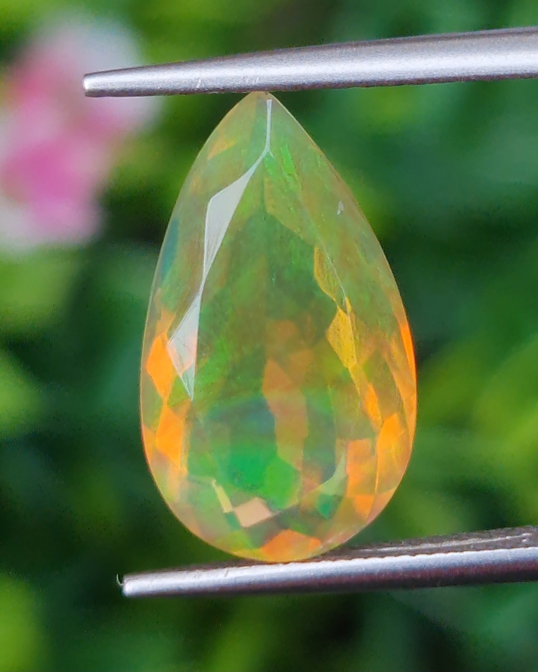 พลอย ฮันนี่ โอปอล Honey Opal 4.16 กะรัต (Cts.) พลอยแท้ อัญมณีมงคลประจําวันเกิด เครื่องประดับพลอย