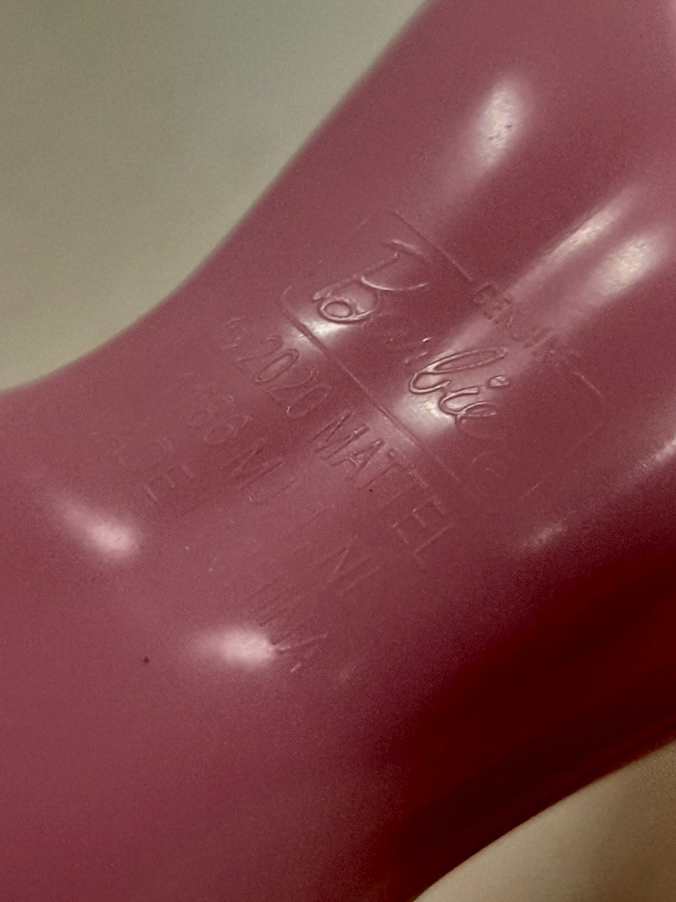 มีหลายภาพ ,**ไม่มีปอยผมหางม้าด้านหลัง ตุ๊กตาบาร์บี้รุ่นCoverandRevealนางเงือก ของแท้Barbie_Mattel2020