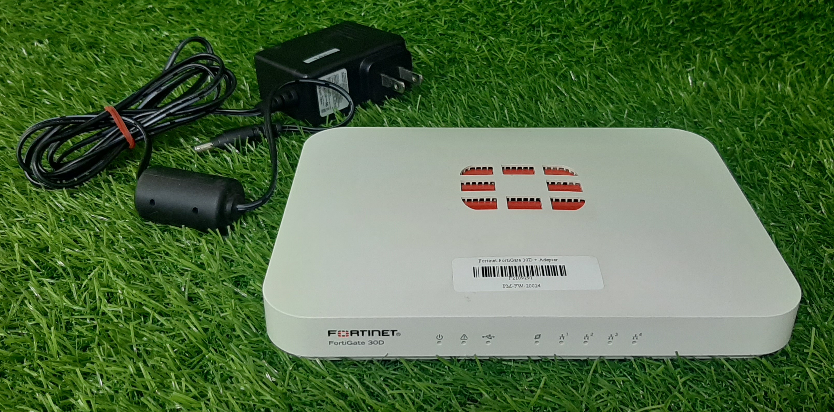 Router Fortinet FortiGate 30D พร้อม Adapter มือสอง สภาพดี ประกัน 1 เดือน
