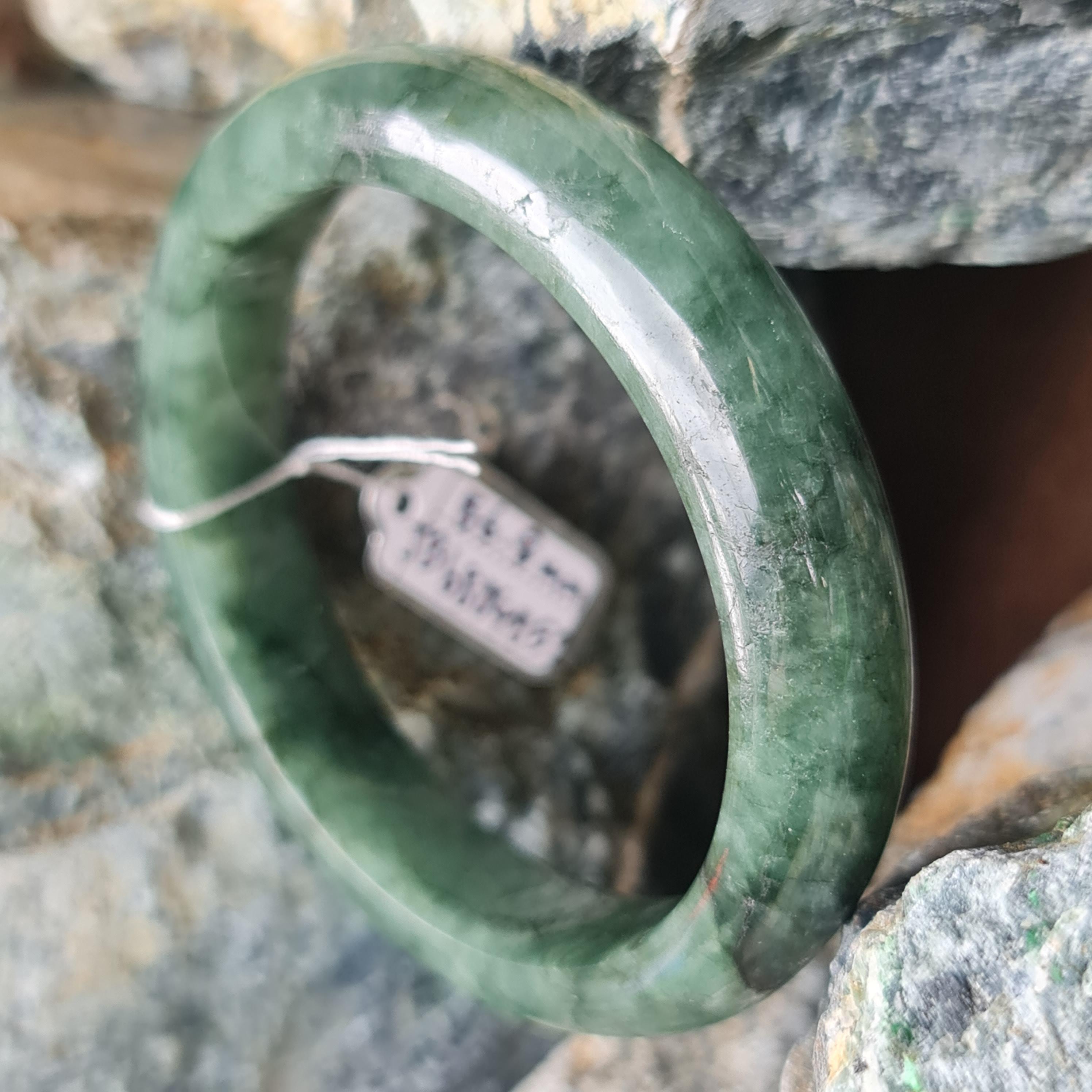 JB6804052 หยก พม่า แท้ Jade กำไลหยก 56.8 มม. (Jadeite bracelet) พม่า (Myanmar)