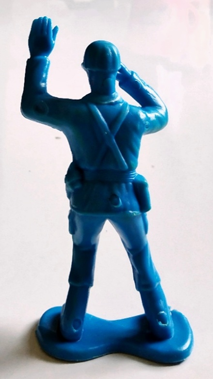 ของสะสม โมเดลพลาสติก ตุ๊กตาทหารยืนส่องกล้อง สีฟ้า จาก Greenerier International Inc.