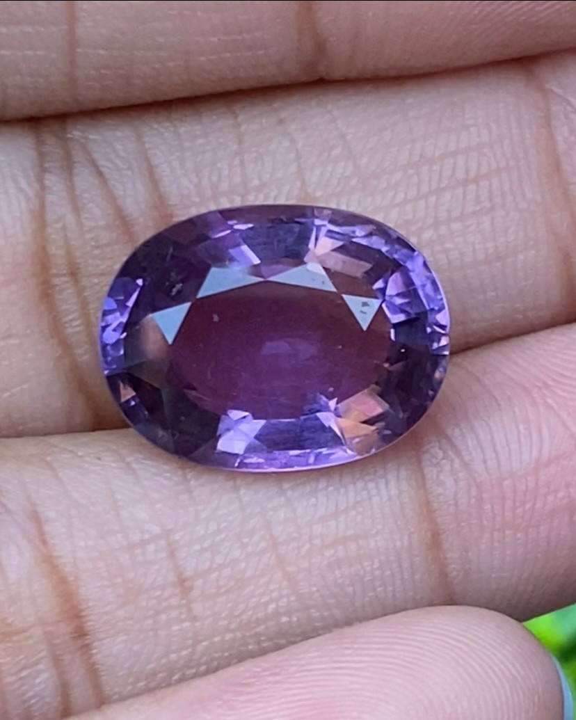 พลอย อเมทิส Amethyst 11.43 กะรัต (Cts.) พลอยแท้ อัญมณีมงคลประจําวันเกิด เครื่องประดับพลอย