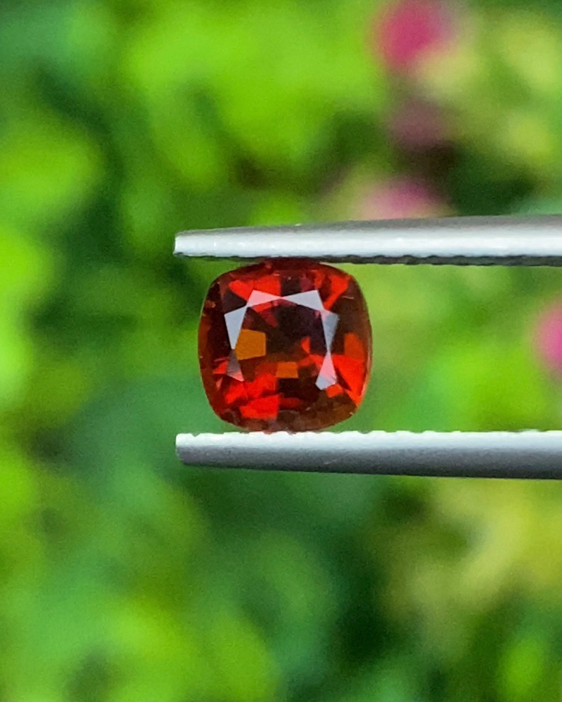 พลอย ซิทริน Citrine 0.80 กะรัต (Cts.) พลอยแท้ อัญมณีมงคลประจําวันเกิด เครื่องประดับพลอย