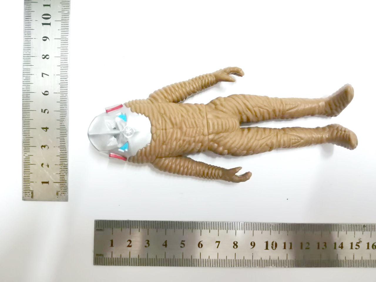 ซอฟ5นิ้ว มนุษย์ดาวซารับ ตัวใหม่ จากซีรีย์อุลตร้าแมนเมบิอุส ตัวนี้เป็นสปาร์คดอล ไม่มีป้าย แต่สติ๊กเกอร์ยังอยู่ ผลิตปี 2015 สภาพสะสม