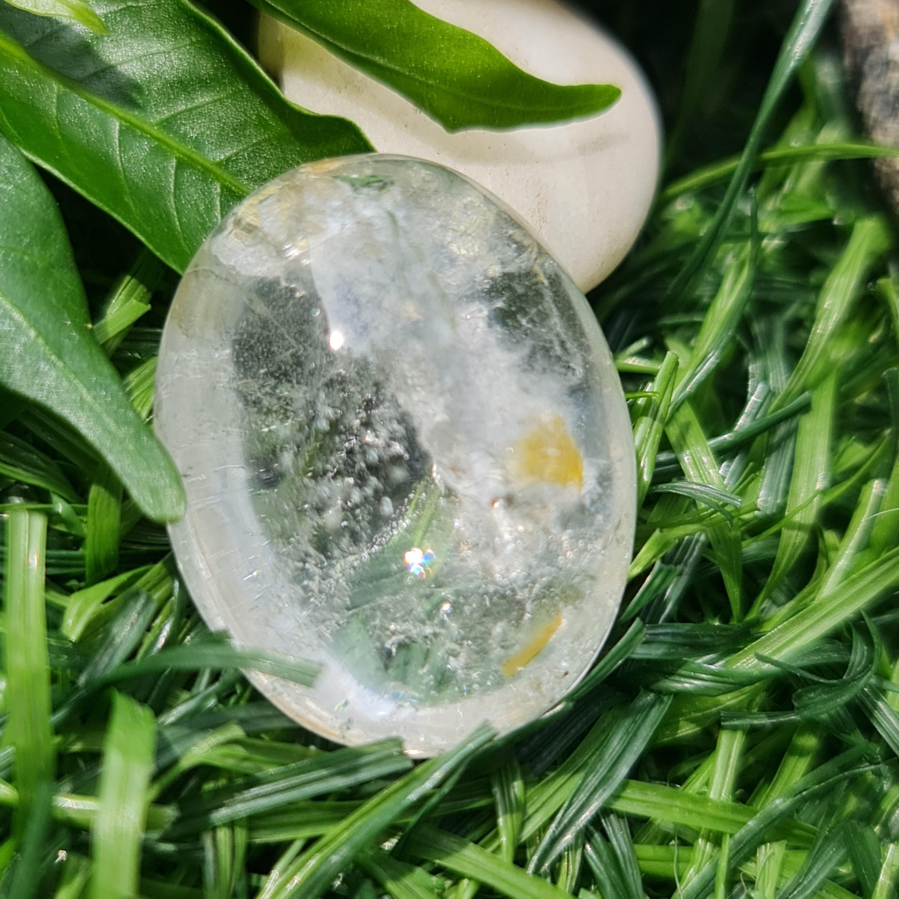 โป่งข่าม ควอตซ์ Rutilated Quartz 30.37 กะรัต Cts. พลอยแท้ อัญมณีมงคลประจําวันเกิด เครื่องประดับพลอย