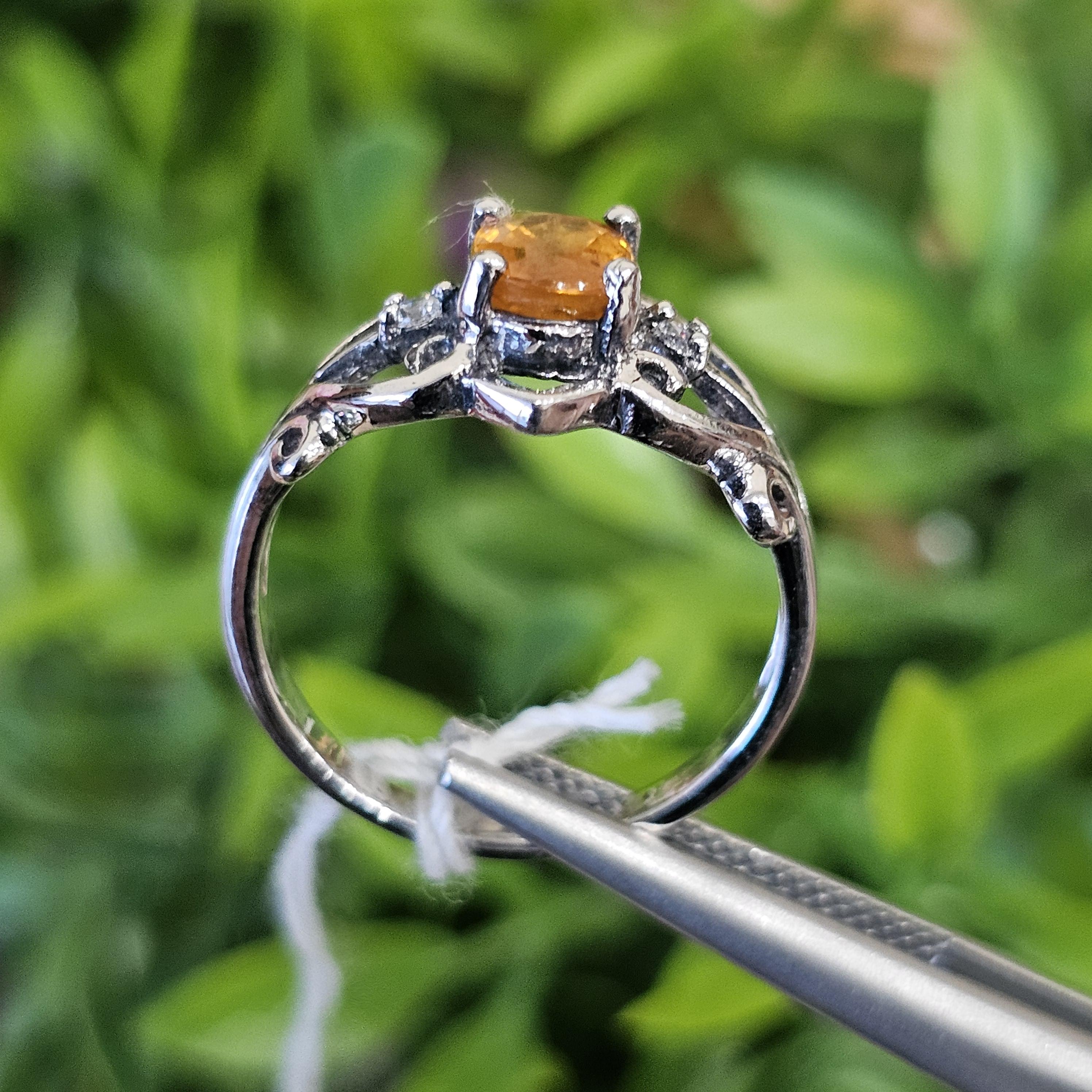แหวน พลอย ซองเจีย (Size) 52 Songea Sapphire Ring