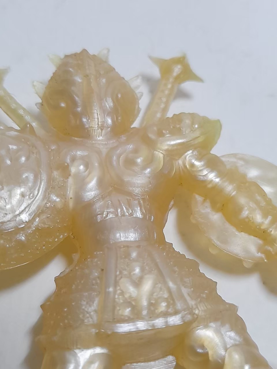 ตุ๊กตาแอ๊นท์ ขนาด 3 นิ้ว ยางขุ่นสีมุก โกลด์เซนด์ไลบร้า โดโก มือสองสภาพดี หายาก