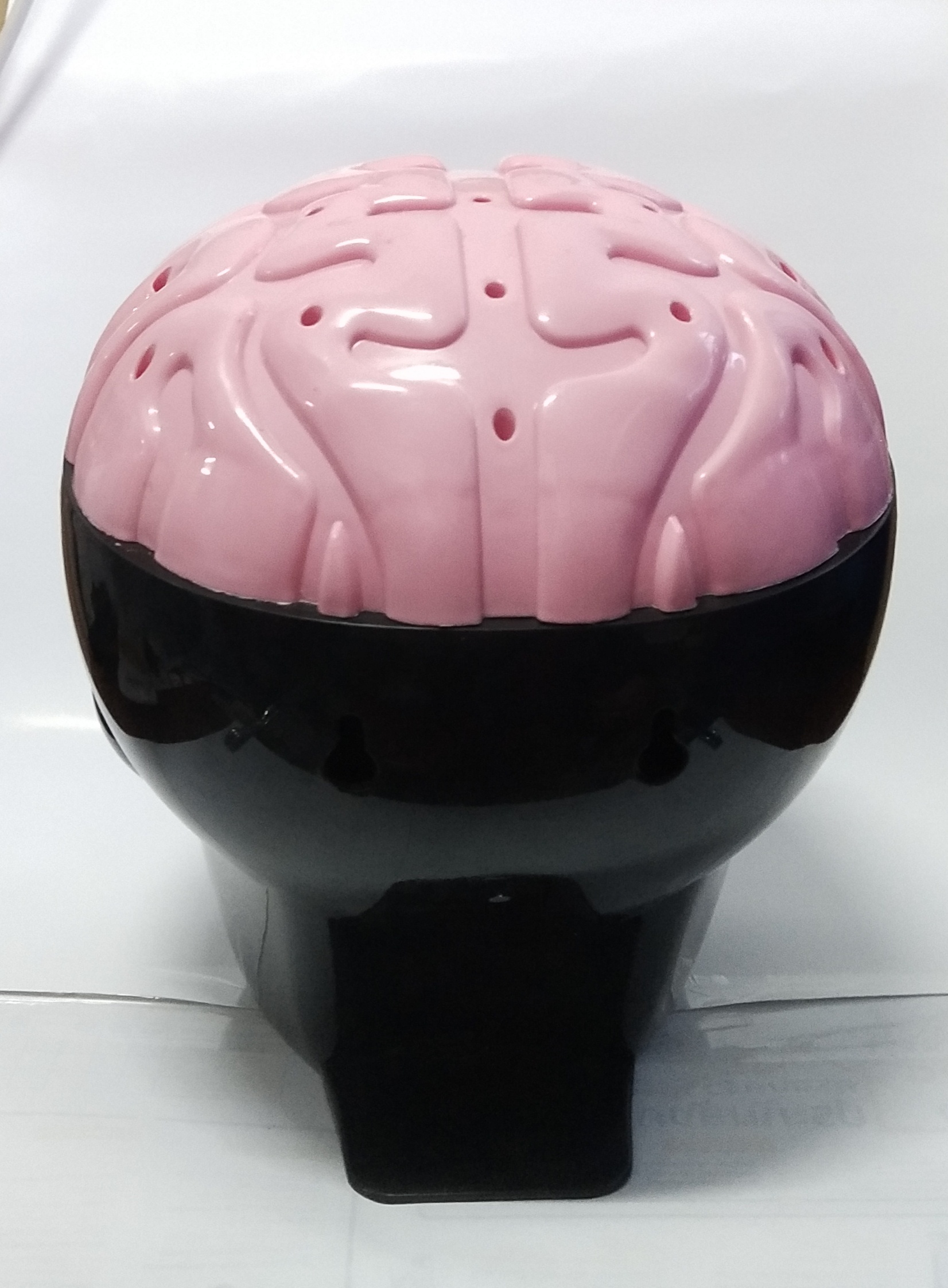 มือ2 มีหลายภาพ ไม่มีอมยิ้ม, หัวกะโหลกชูปาจุ๊บขนาดใหญ่ สีดำชมพู สภาพดี Chupa Chups skeleton Black-pink