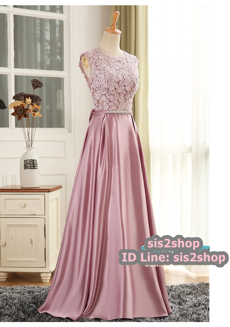 พร้อมส่ง ชุดราตรียาว แขนกุด สีชมพูอมม่วง อกแต่งลูกไม้ กรโปรงเนื้อผ้ามัน คาดเอวคริสตัล เซ็กซี่ผ้าหลัง เพิ่มเข็มกลัดโบว์ช่วงหลัง