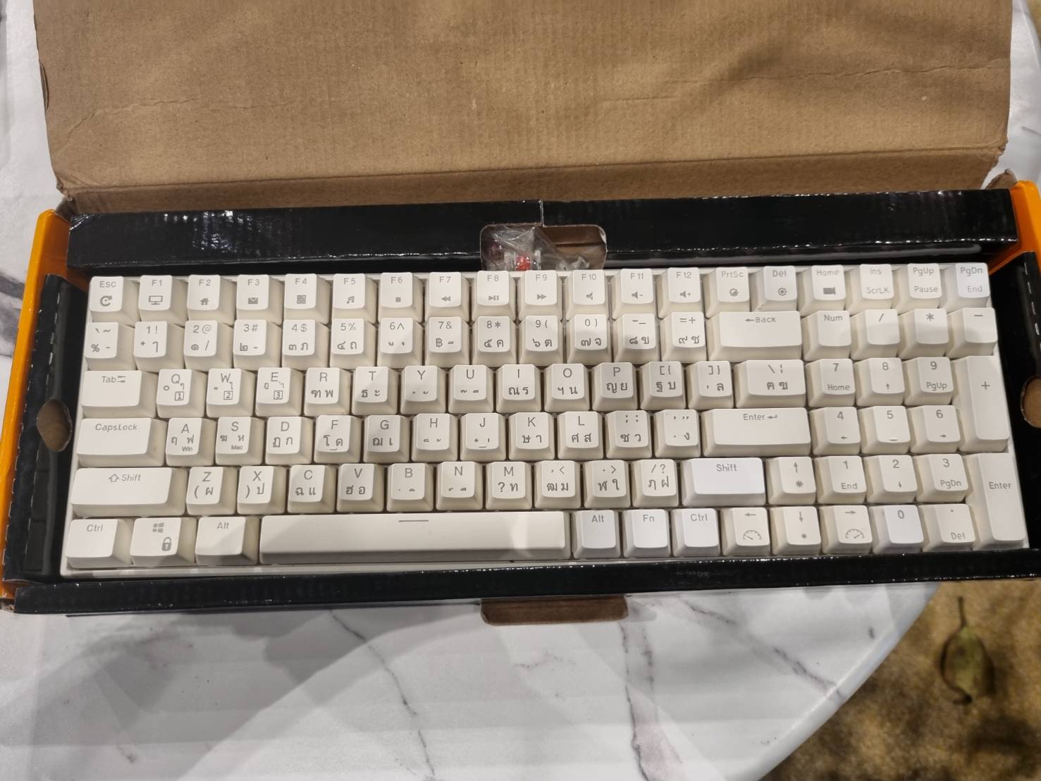 WIRELESS KEYBOARD (คีย์บอร์ดไร้สาย) ROYAL KLUDGE RK100 (WHITE) (RK BLUE SWITCH - RGB LED - EN/TH)