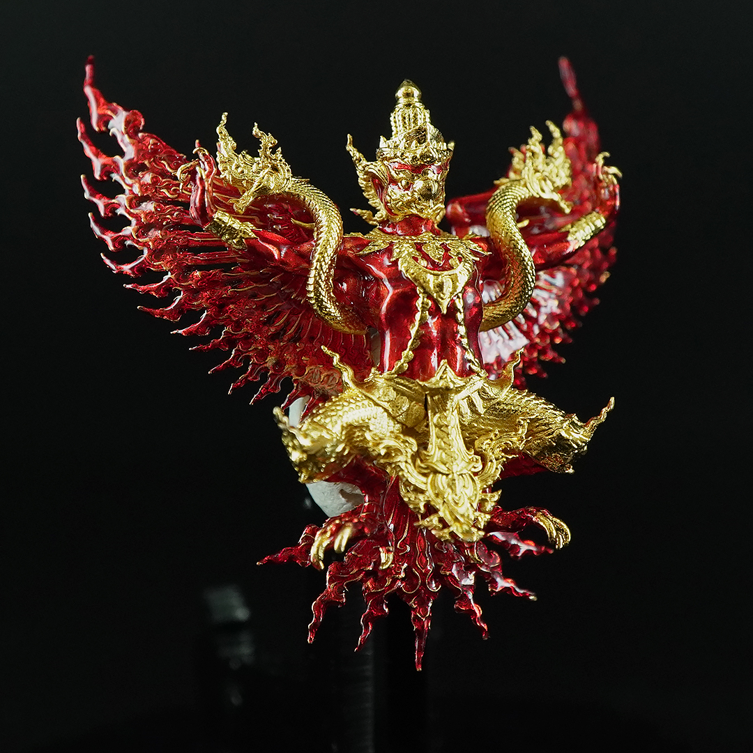 พญาครุฑพิษฐาน รหัส 14 เนื้อชนวนชุบทองลงยากายแดง ปีกลงยาแดง