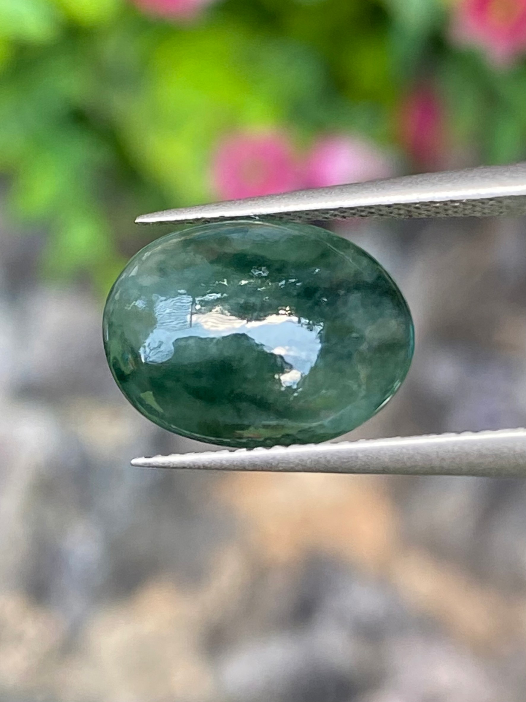 หยกพม่าเจียรนัย (Burmese jade ) 3.79 กะรัต หยกแท้ อัญมณีมงคลประจําวันเกิด เครื่องประดับหยก
