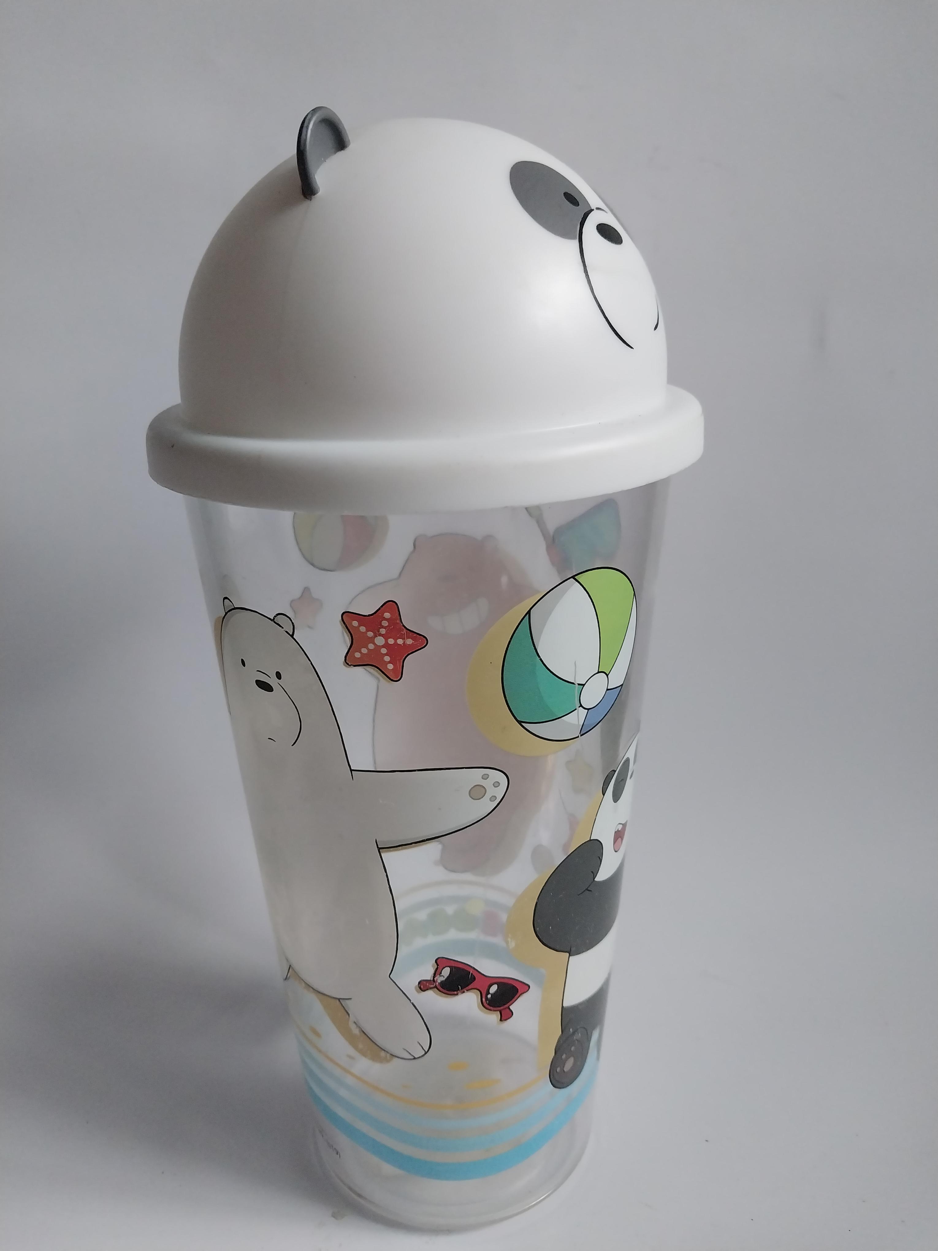 มีหลายภาพ ของสะสมเก่ามีตำหนิ โปรดดูทุกภาพ แก้วน้ำ ลาย We bare Bear มี 3 ตัว