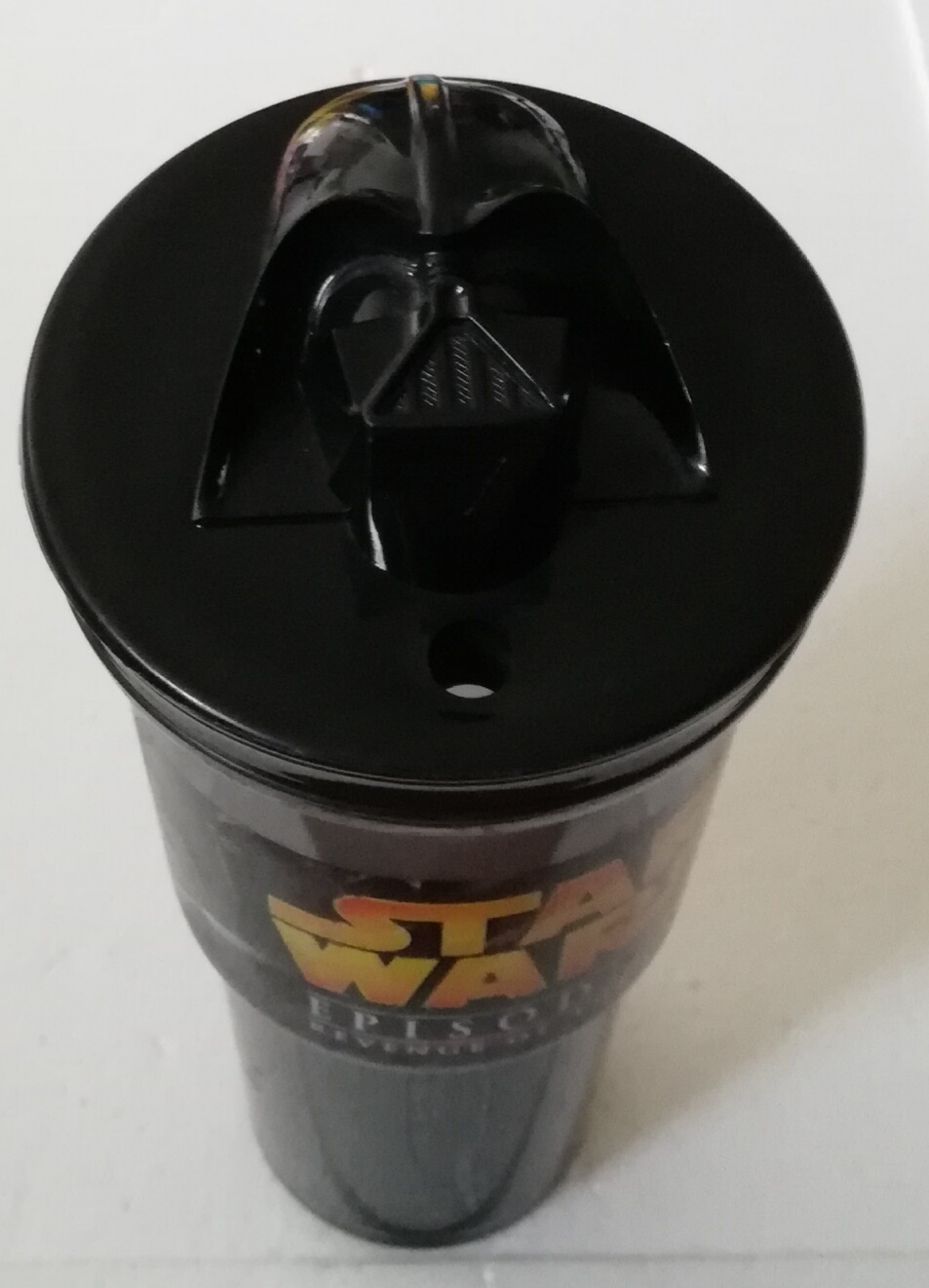 ของสะสมแก้วน้ำสตาร์ วอร์ส ของสะสมจากโค้ก Star War episode 3, Revenge of the Sith แก้วสีดำใส พร้อมท็อปเปอน์หน้าดาร์ธเวเดอร์ Darth Vader