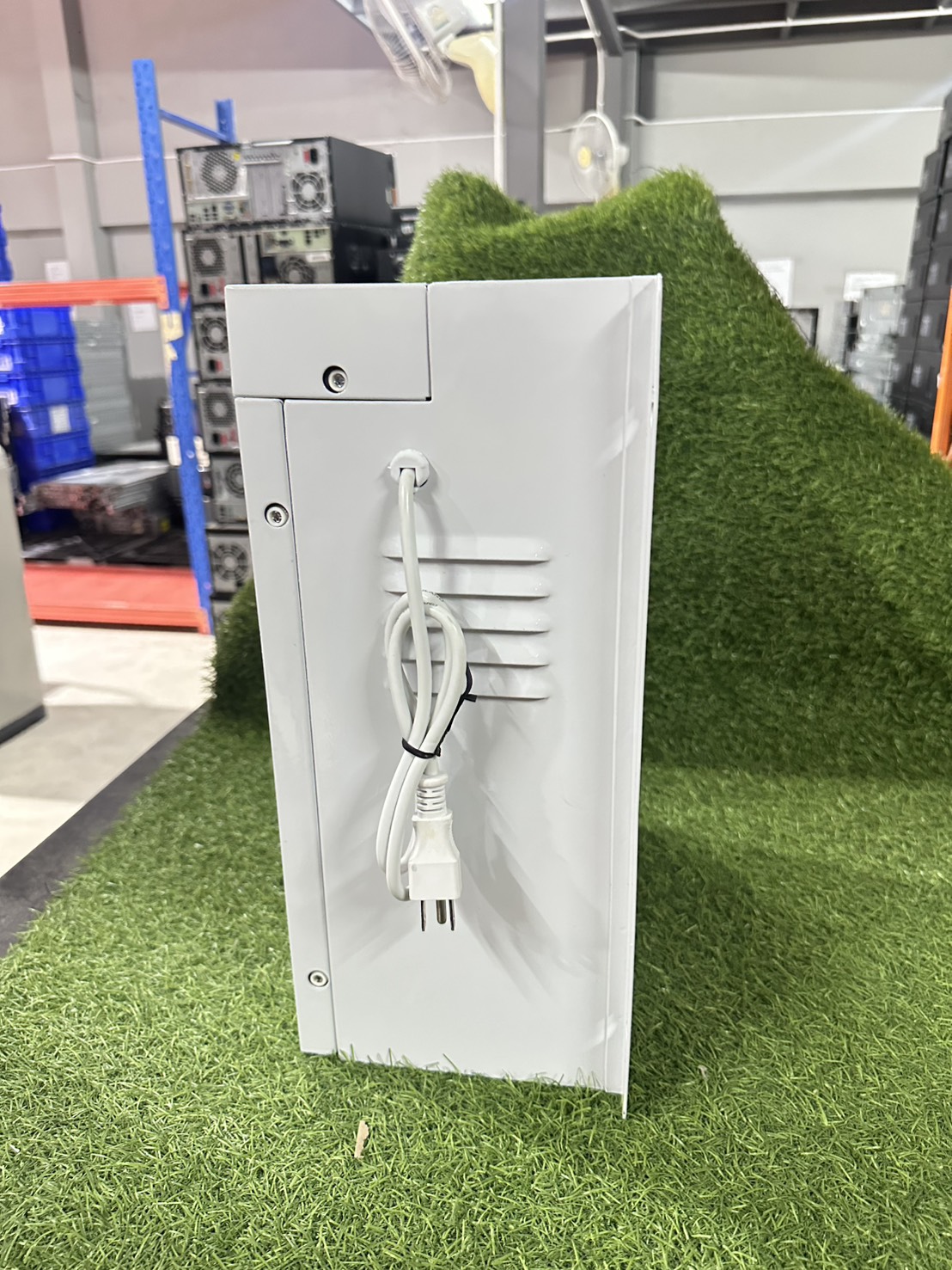 Central Emergency Power Unit Max Bright CU18-24