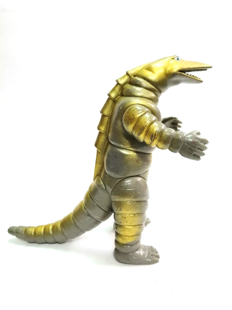 ซอฟ 6 นิ้ว เทเลสดอน สัตว์ประหลาดจากอุลตร้าแมน ตัวใหญ่่ งานปี 1983 ลงสีสวย สภาพดี มีรอยเล็กน้อย