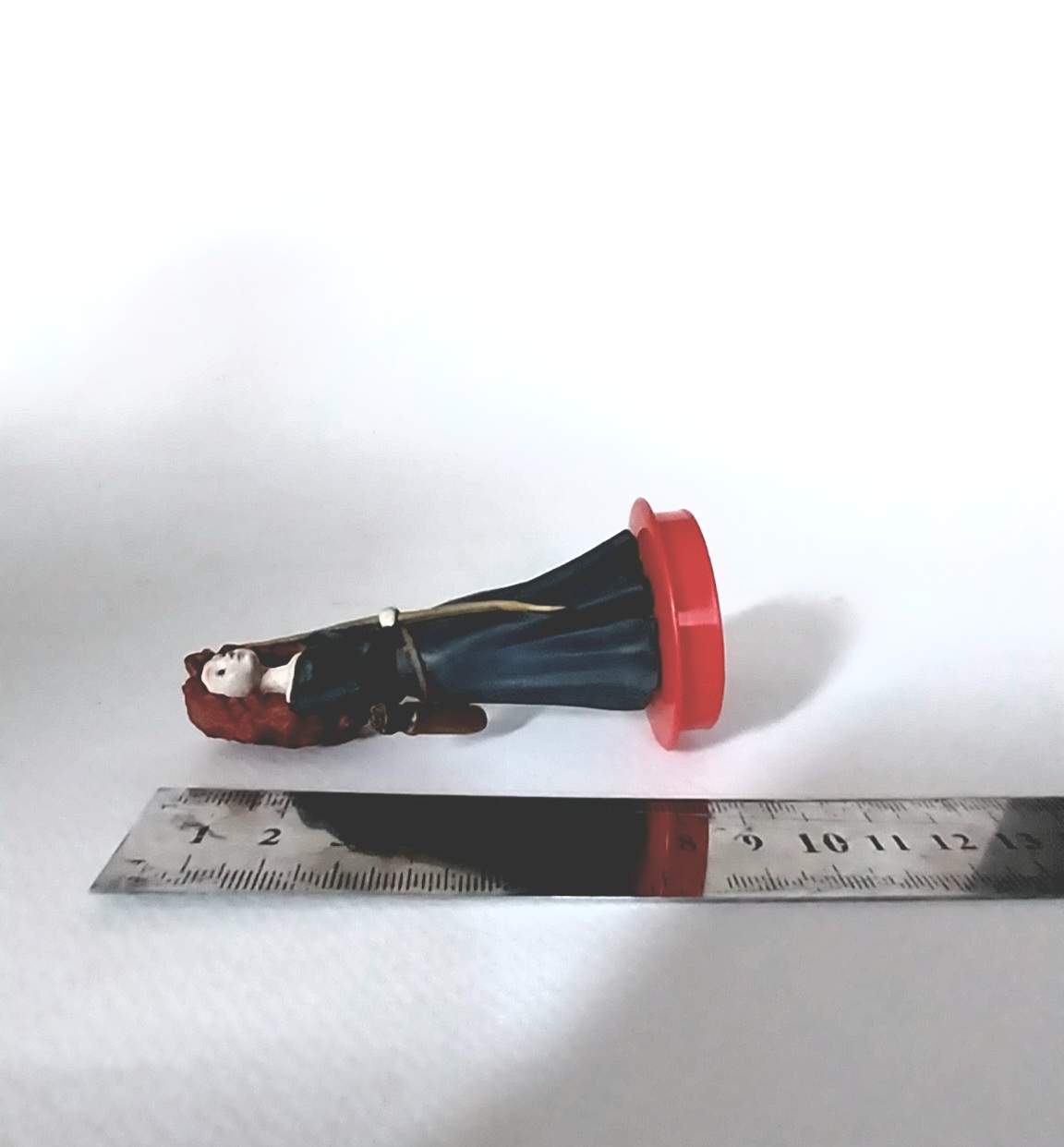 ของสะสม ท๊อปเปอร์ เมอริด้า MERIDAจากภาพยนต์อนิเมชั่น เรื่อง BRAVE ของ ดิสนีย์ Disney เป็นพลาสติก ทำสีสำเร็จ สูง 10 ซม. สภาพสมบูรณ์เก่าเก็บงานสะสม