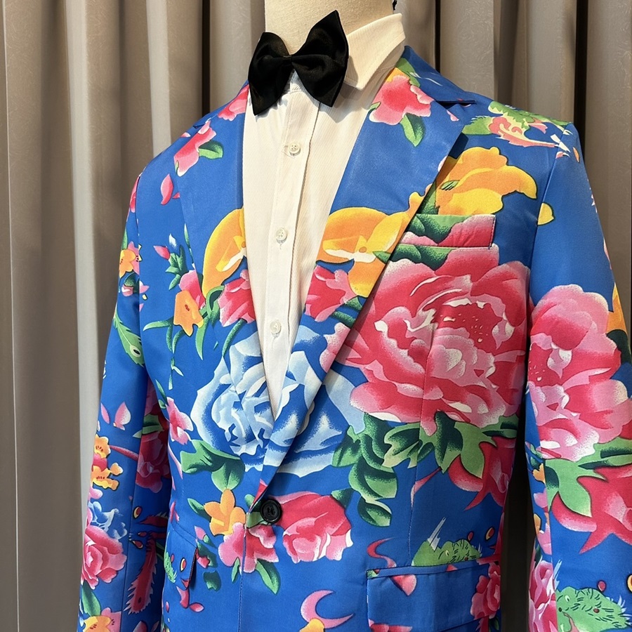 เช่า ชุดสูทแฟนซี ลายดอกไม้ สีน้ำเงิน ทรงคลาสสิก