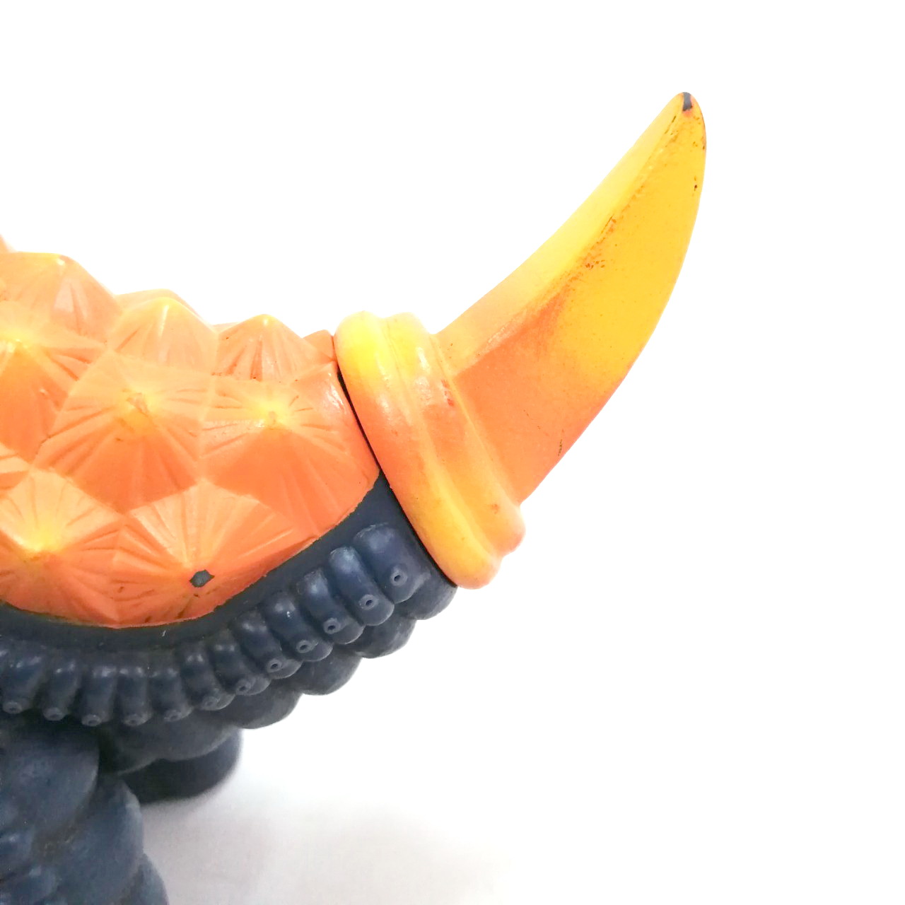 ของสะสม ซอฟ 7 นิ้ว สัตว์ประหลาด วาคิซิม จากอุลตร้าแมนเอส ปี 2006 สภาพดี *** มีรอยสีถลอกเล็กน้อยบางจุด