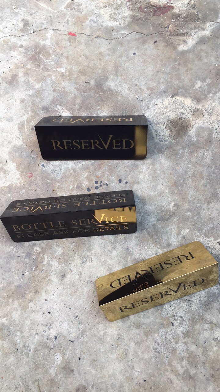 ป้ายสแตนเลสกัดกรด