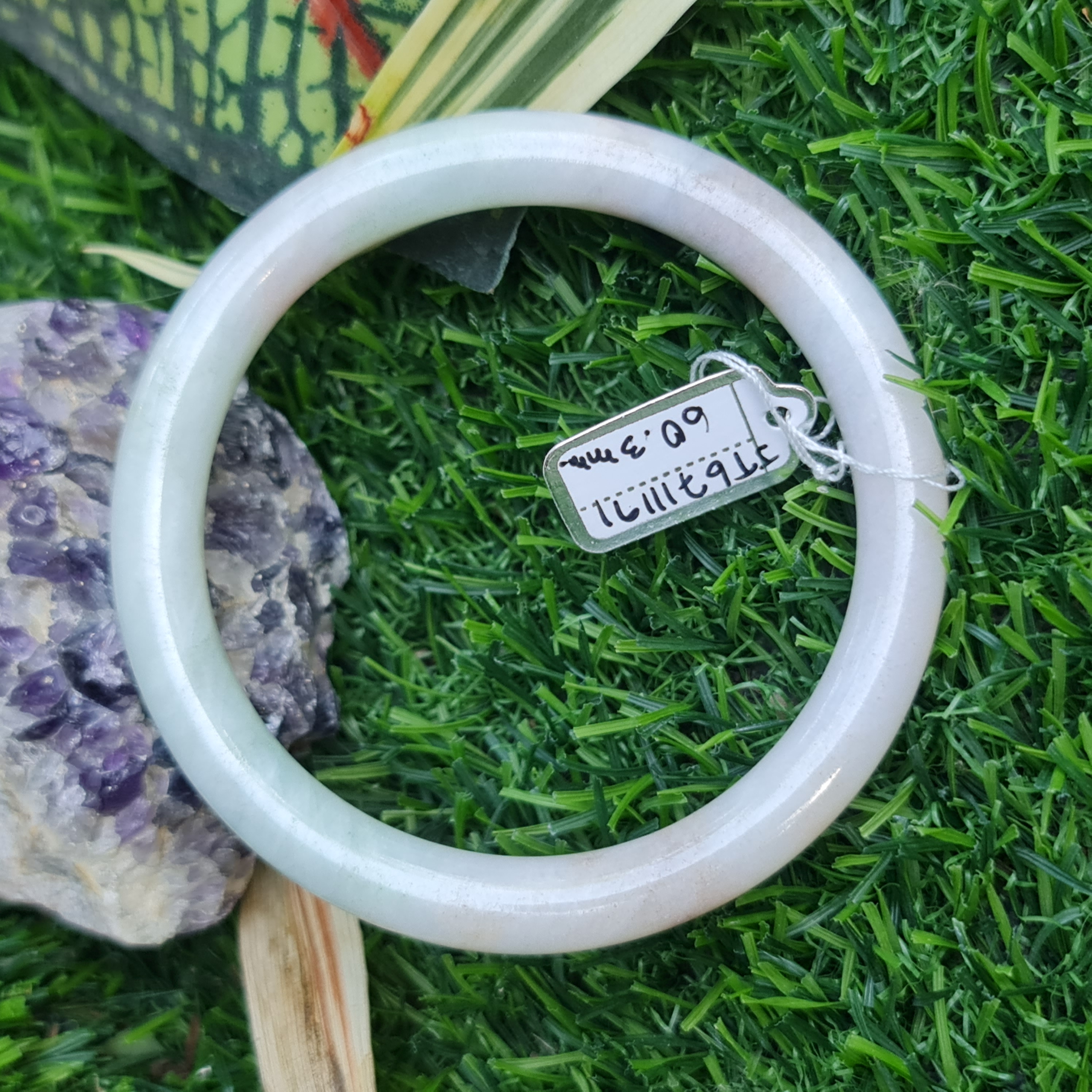 JB6711191 หยก พม่า แท้ Jade กำไลหยก 60.3 มม. (Jadeite bracelet) พม่า (Myanmar)