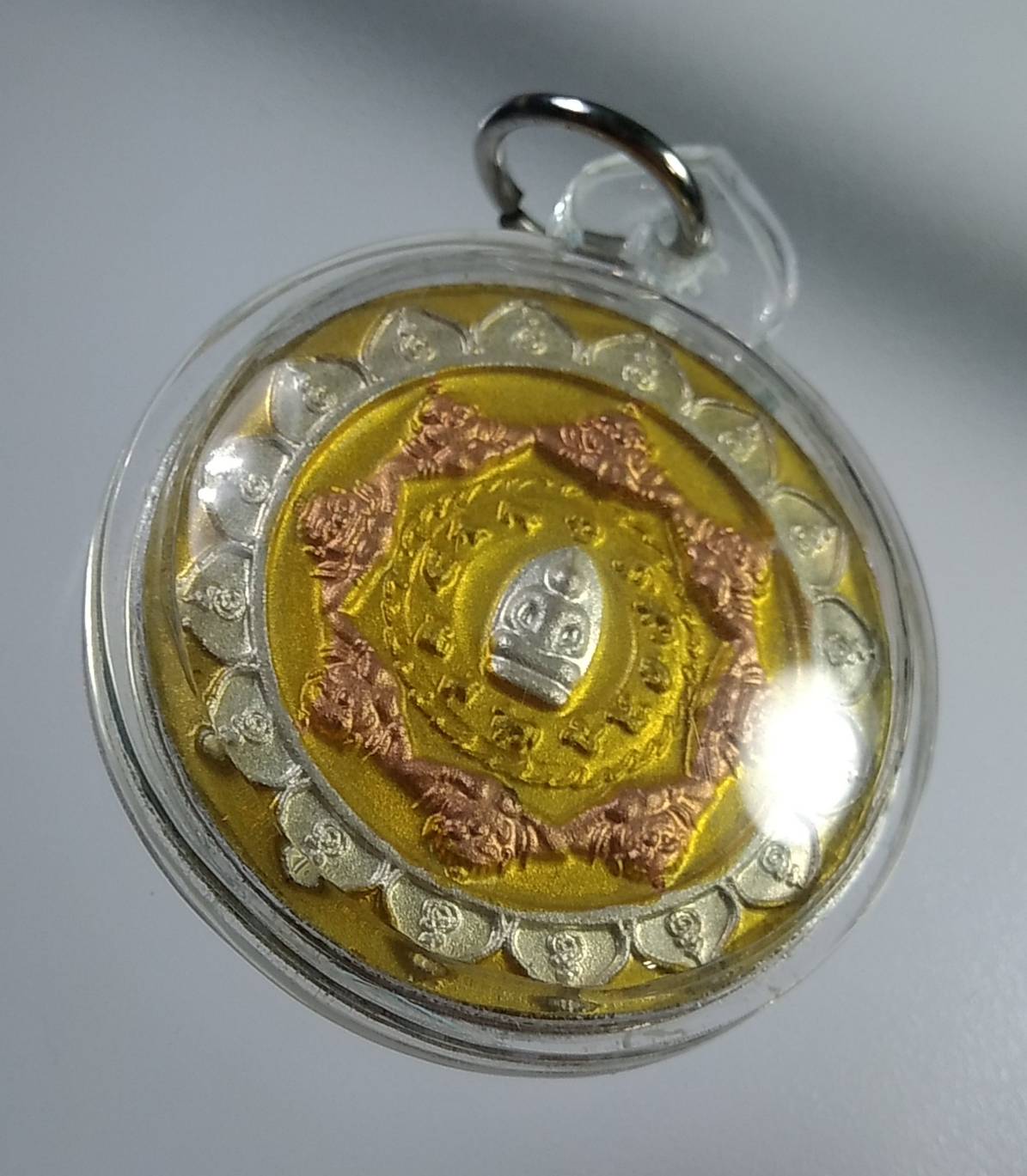 A1007 หลวงพ่อเพชร วัดท่าหลวง หลัง พระพิจิตรเม็ดข้าวเม่า จ.พิจิตร ปี2550