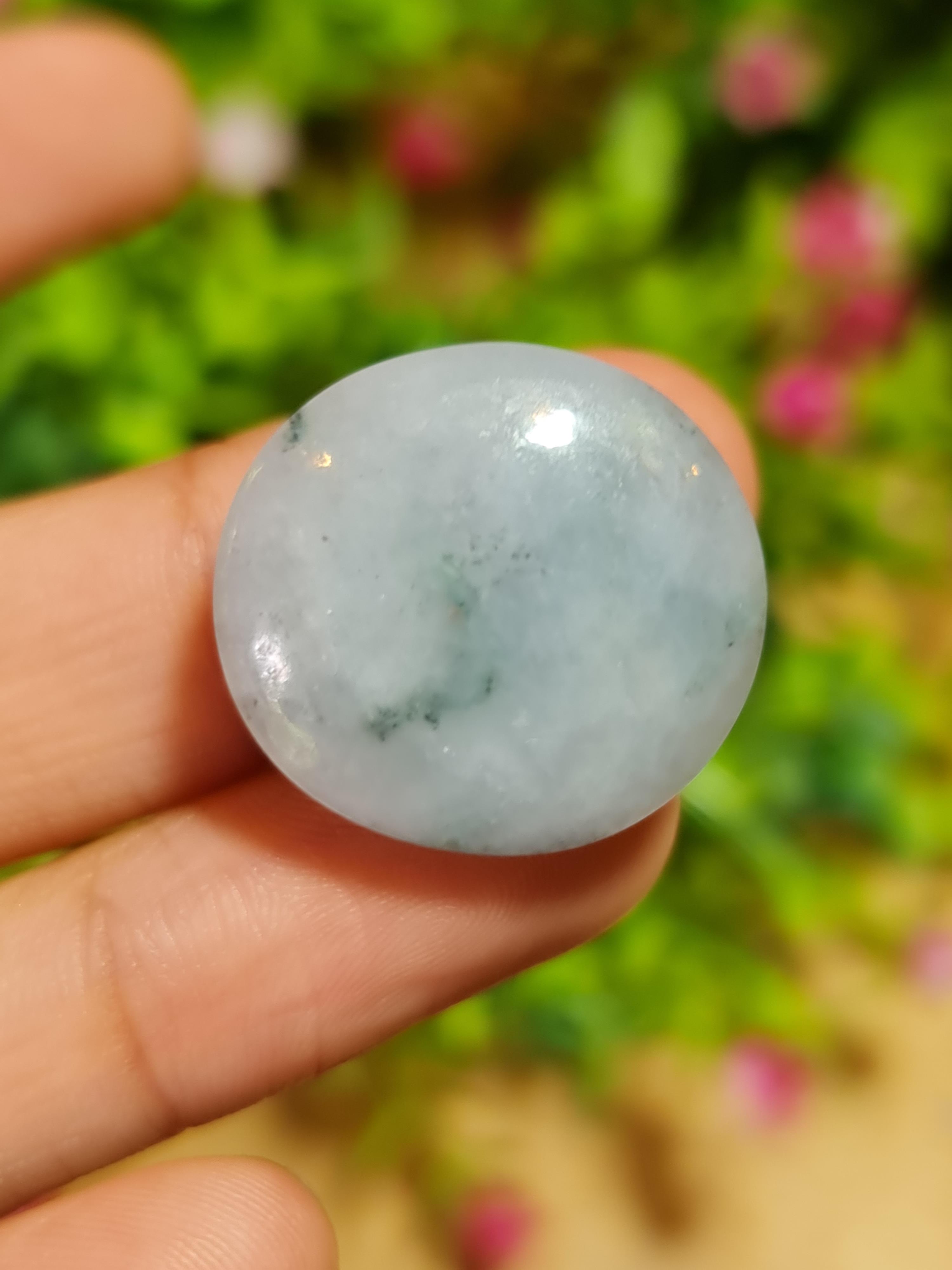 หยกพม่าเจียรนัย (Burmese jade ) 50.00 กะรัต หยกแท้ อัญมณีมงคลประจําวันเกิด เครื่องประดับหยก