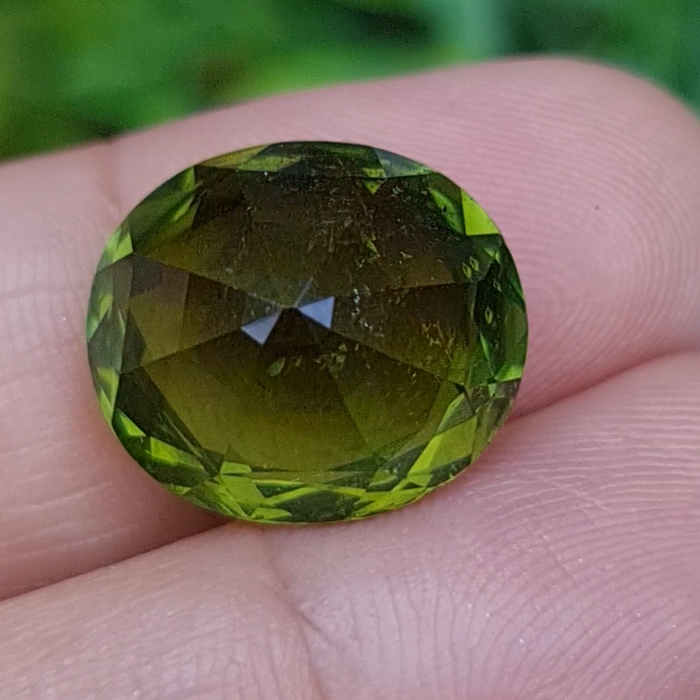 พลอย พาไรบ้า ทัวร์มาลีน Paraiba Tourmaline 15.20 กะรัต (Cts.) พร้อมใบเซอร์ พลอยแท้อัญมณีมงคล ประจําวันเกิด เครื่องประดับพลอย