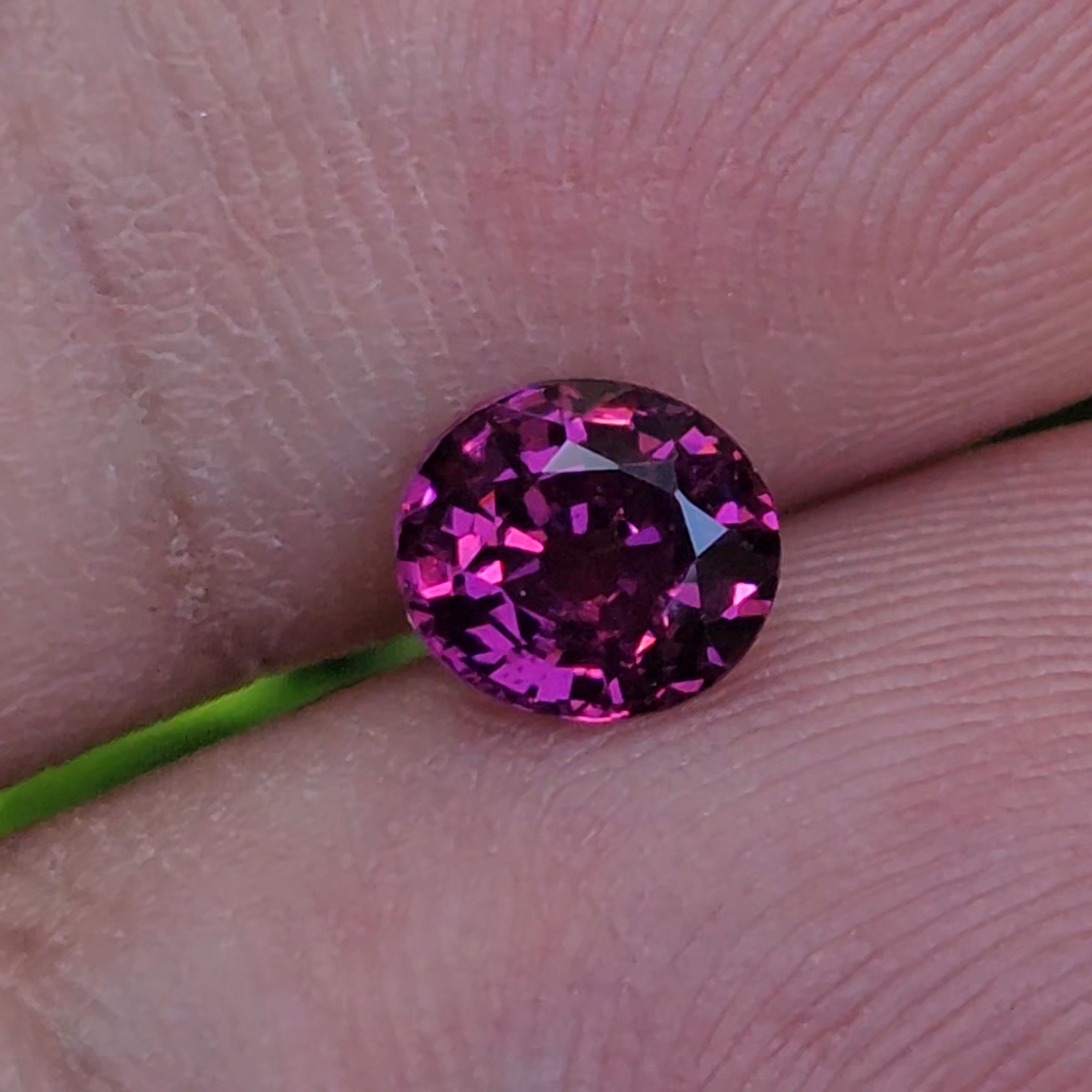 พลอย อุมบาไลต์ การ์เน็ต Umbalite Garnet 1.07กะรัต (Cts.) ดิบ Unheated ลอยแท้ อัญมณีมงคลประจําวันเกิด เครื่องประดับพลอย