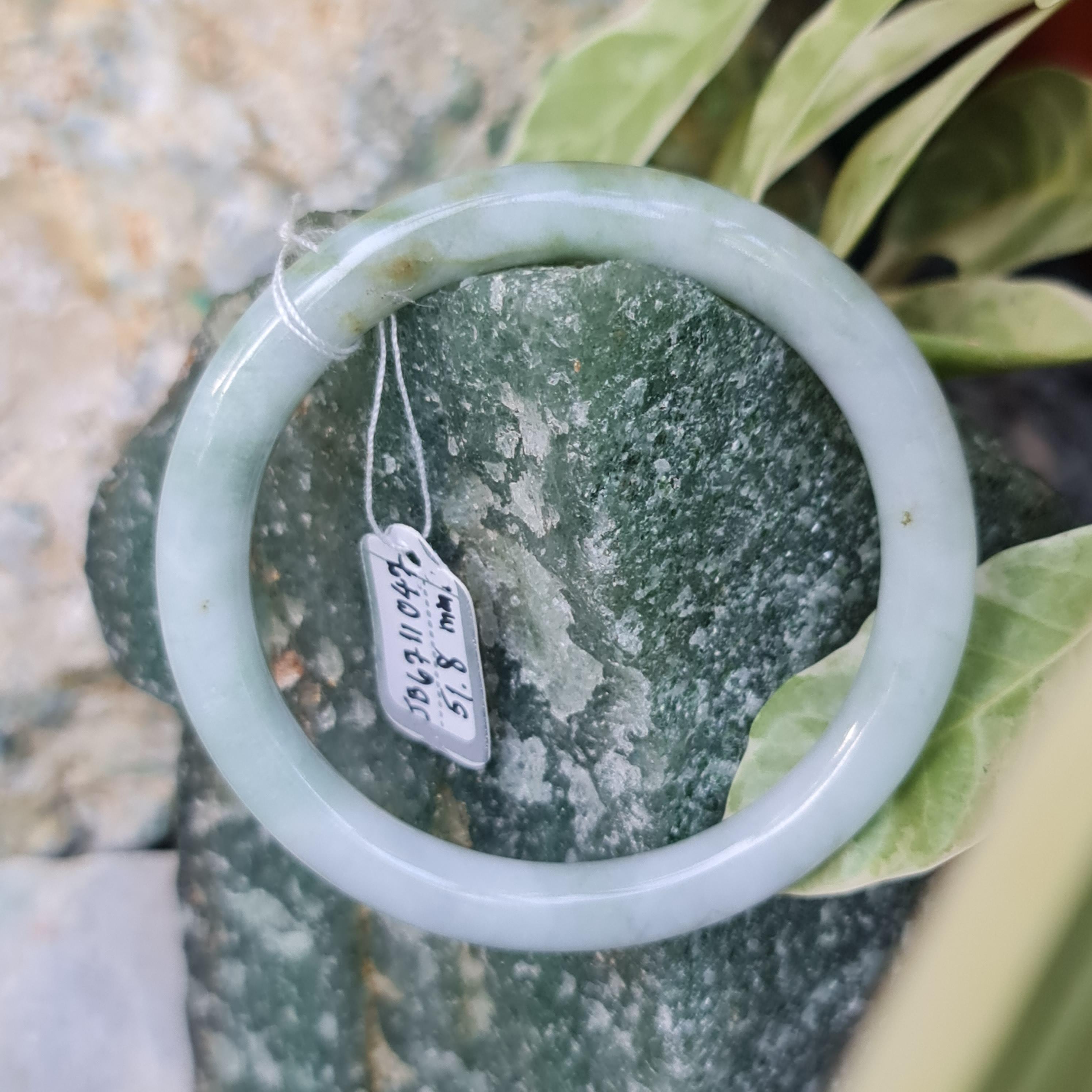 JB6711047 หยก พม่า แท้ Jade กำไลหยก 51.8 มม. (Jadeite bracelet) พม่า (Myanmar)