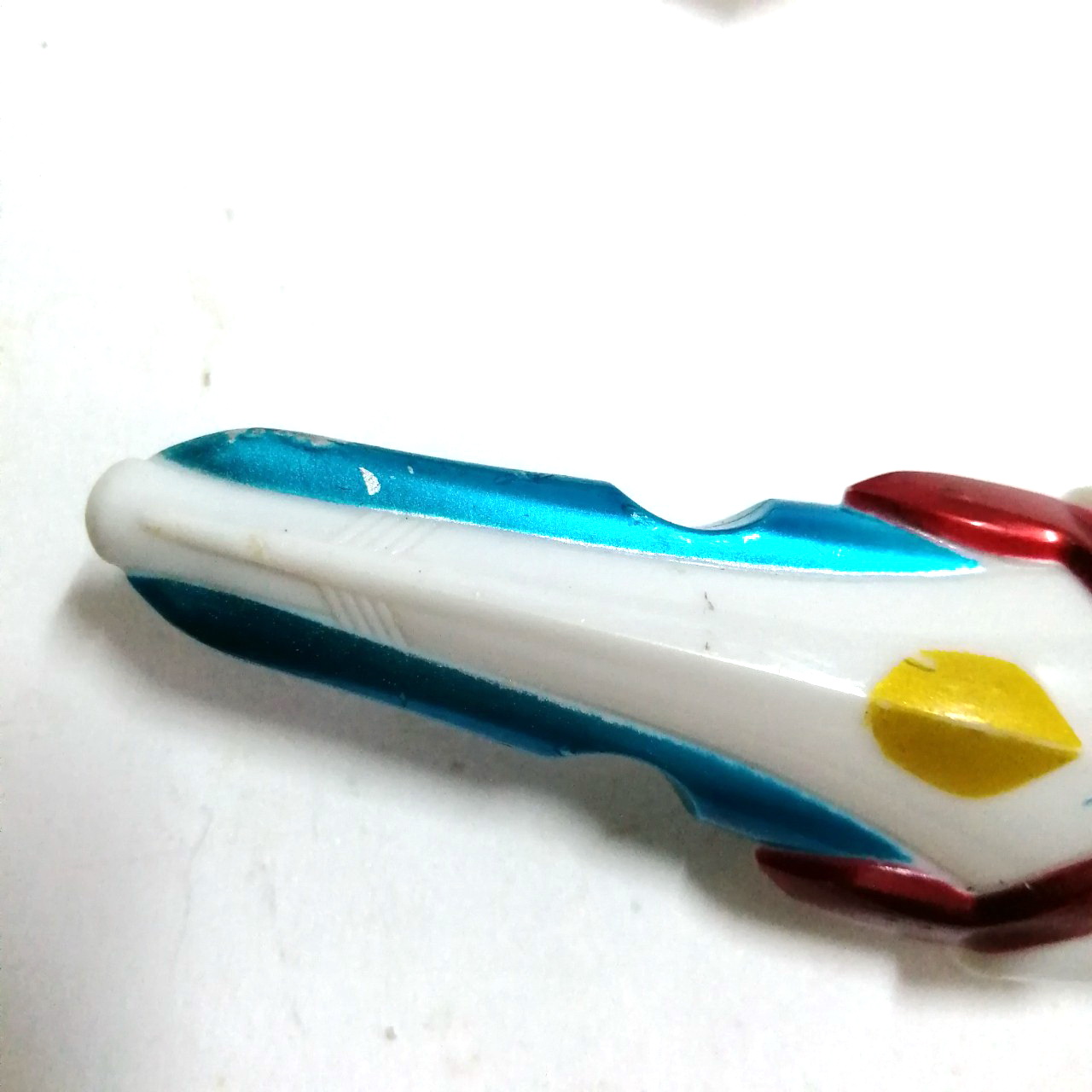 อุปกรณ์แปลงร่างอุลตร้าแมนเน๊กซัส อีโวทรัสเตอร์ ขนาดตามรูป ถอดปลอกออกจากกันได้ ***ไม่มีวงจรไฟฟ้า ***มีรอย พิจารณาก่อนซื้อ