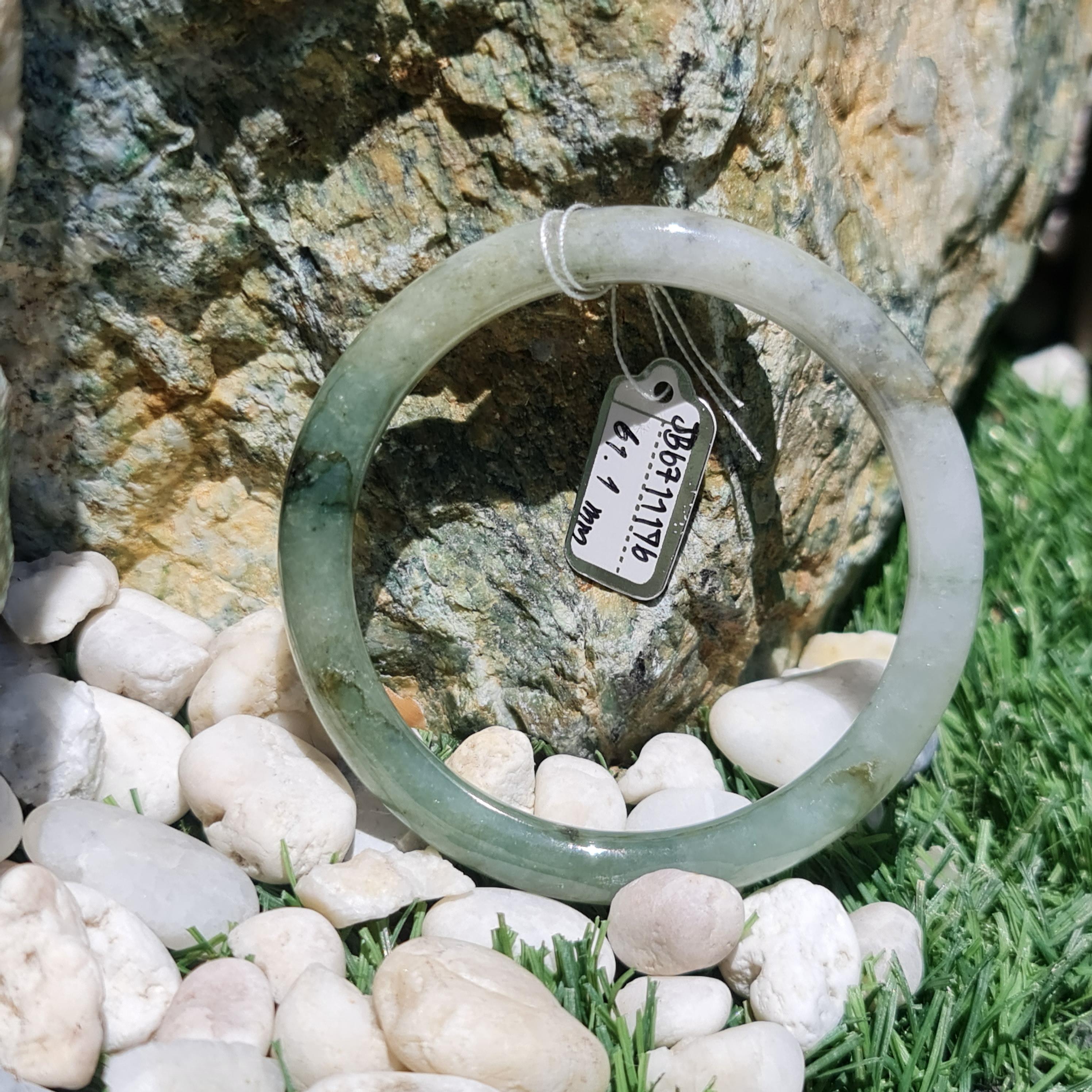 JB6711176 หยก พม่า แท้ Jade กำไลหยก 61.1 มม. (Jadeite bracelet) พม่า (Myanmar)