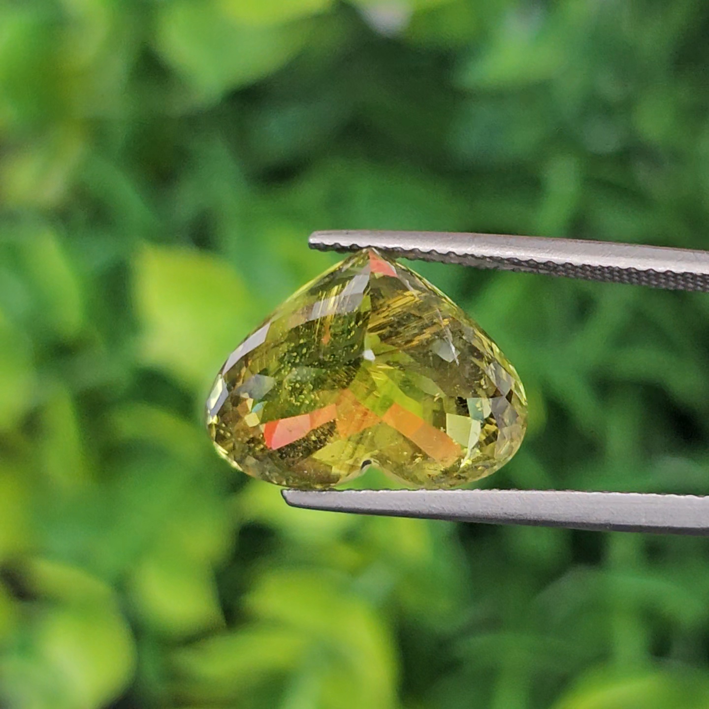 พลอย พาไรบ้า ทัวร์มาลีน Paraiba Tourmaline 9.52 กะรัต (Cts.) พร้อมใบเซอร์ พลอยแท้อัญมณีมงคล ประจําวันเกิด เครื่องประดับพลอย