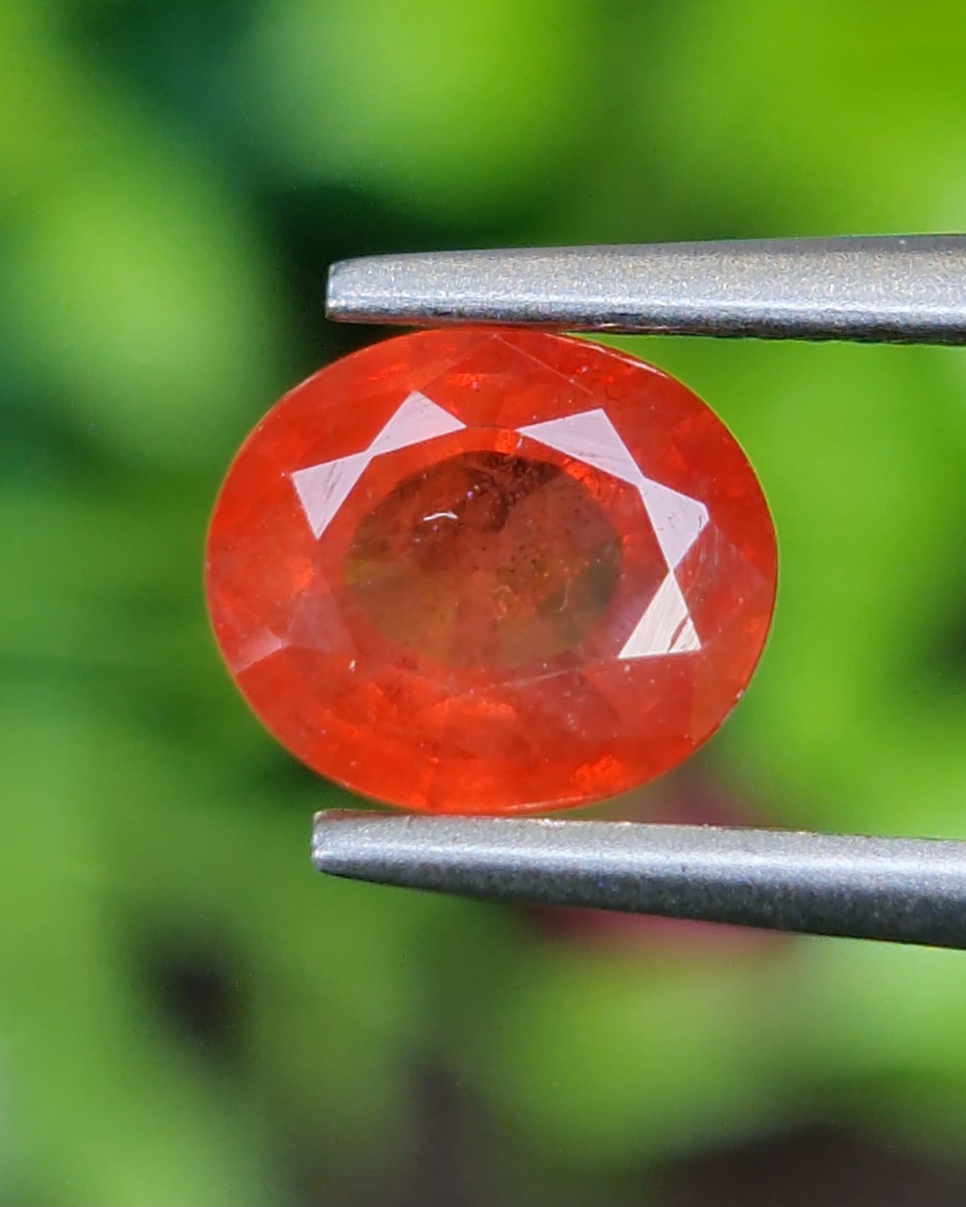 พลอย บุษราคัม Yellow Sapphire 1.45 กะรัต (Cts.) พลอยแท้ อัญมณีมงคลประจําวันเกิด เครื่องประดับพลอย