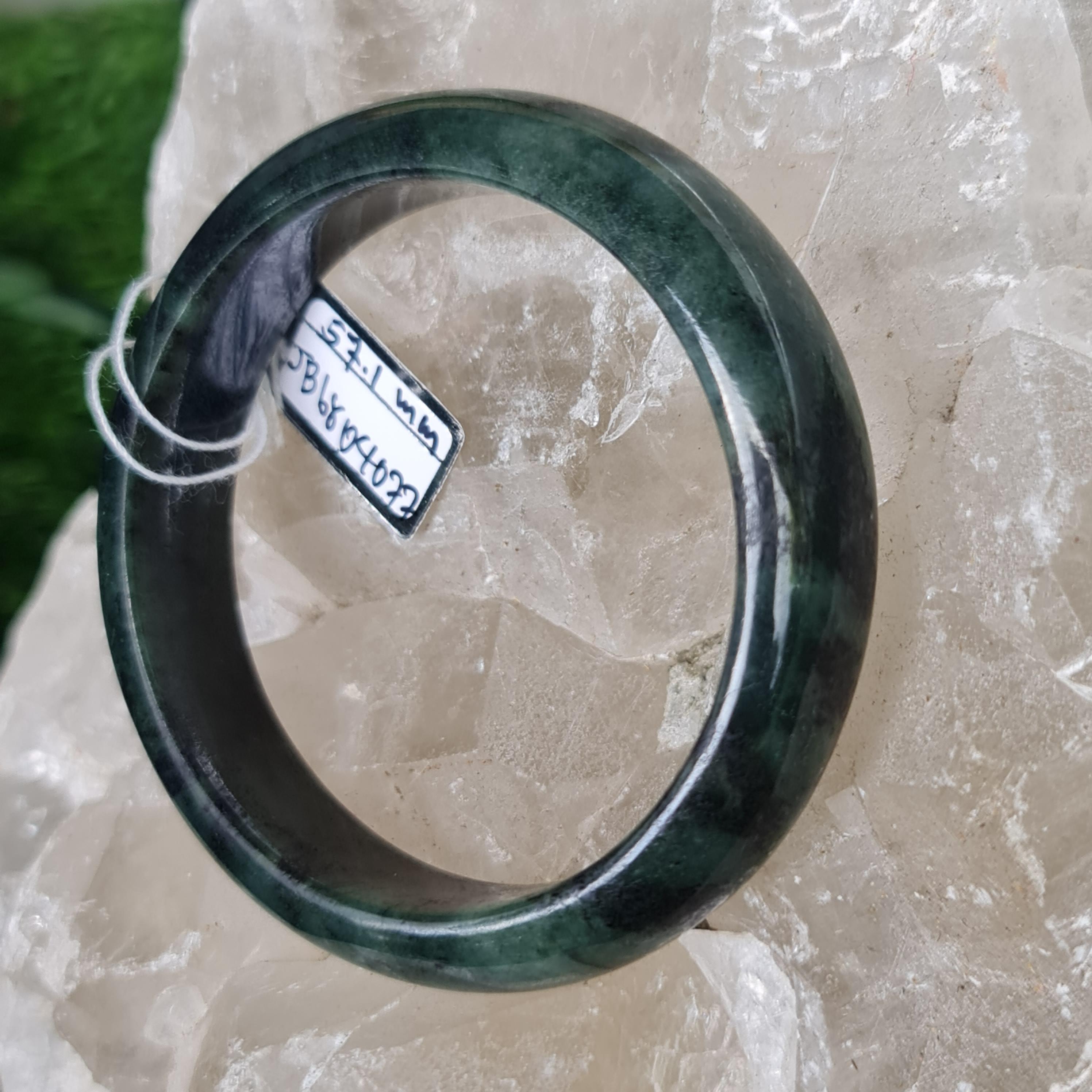 JB6804077 หยก พม่า แท้ Jade กำไลหยก 57.1 มม. (Jadeite bracelet) พม่า (Myanmar)