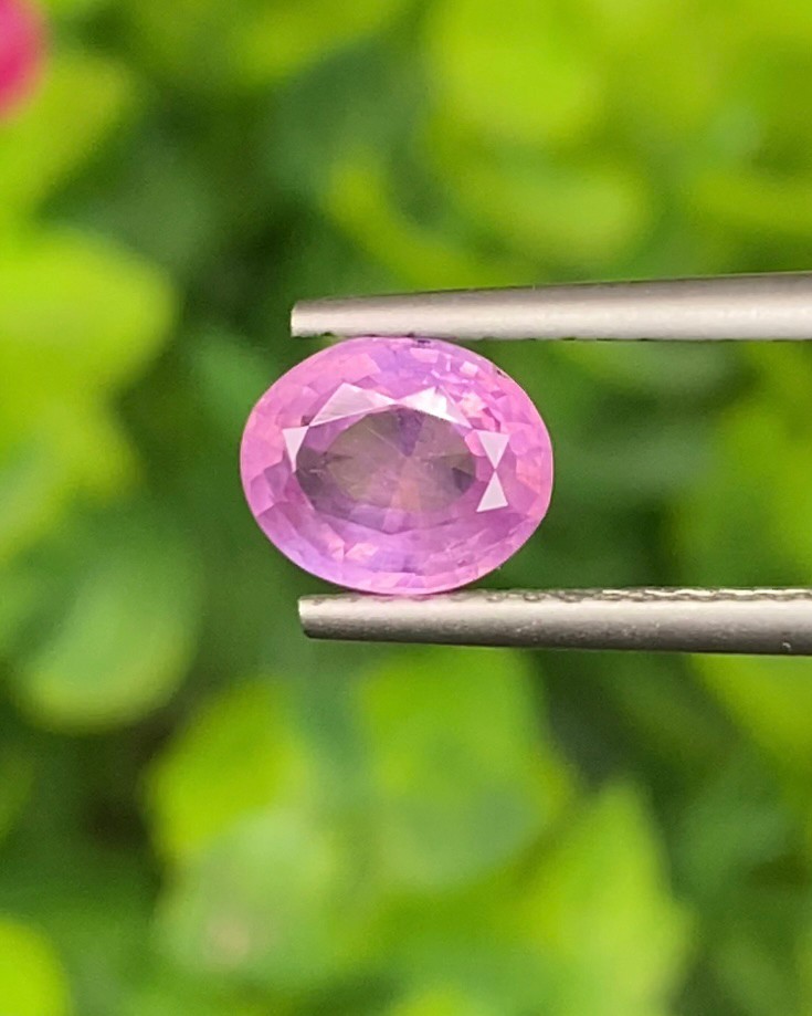 พลอย ชมพู พิ้ง แซฟไฟร์ Pink Sapphire ดิบ Unheated 1.49 กะรัต (Cts.) พร้อมใบเซอร์ พลอยแท้ อัญมณีมงคลประจําวันเกิด เครื่องประดับพลอย