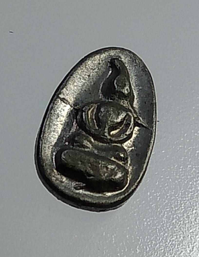 A1030 พระพิจิตรเม็ดข้าวเม่า รุ่นปีฉลองย้อนรอยพิจิตรสถาพร393ปี ปี2540