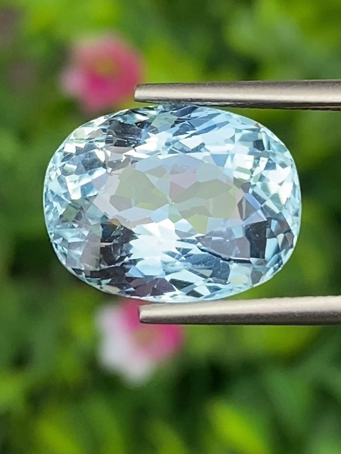 พลอย อความารีน Aquamarine 6.93 กะรัต (Cts.) พร้อมใบเซอร์ พลอยแท้ อัญมณีมงคลประจําวันเกิด เครื่องประดับพลอย
