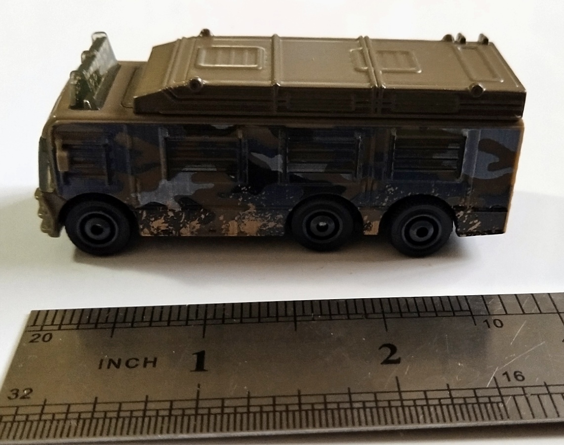 ของเล่น ของสะสม**ไม่มีแพ็ค รถเหล็ก รภบรทุก 6 ล้อ Die cast 6-wheel truck, Matchbox, แม็ทบ๊อก