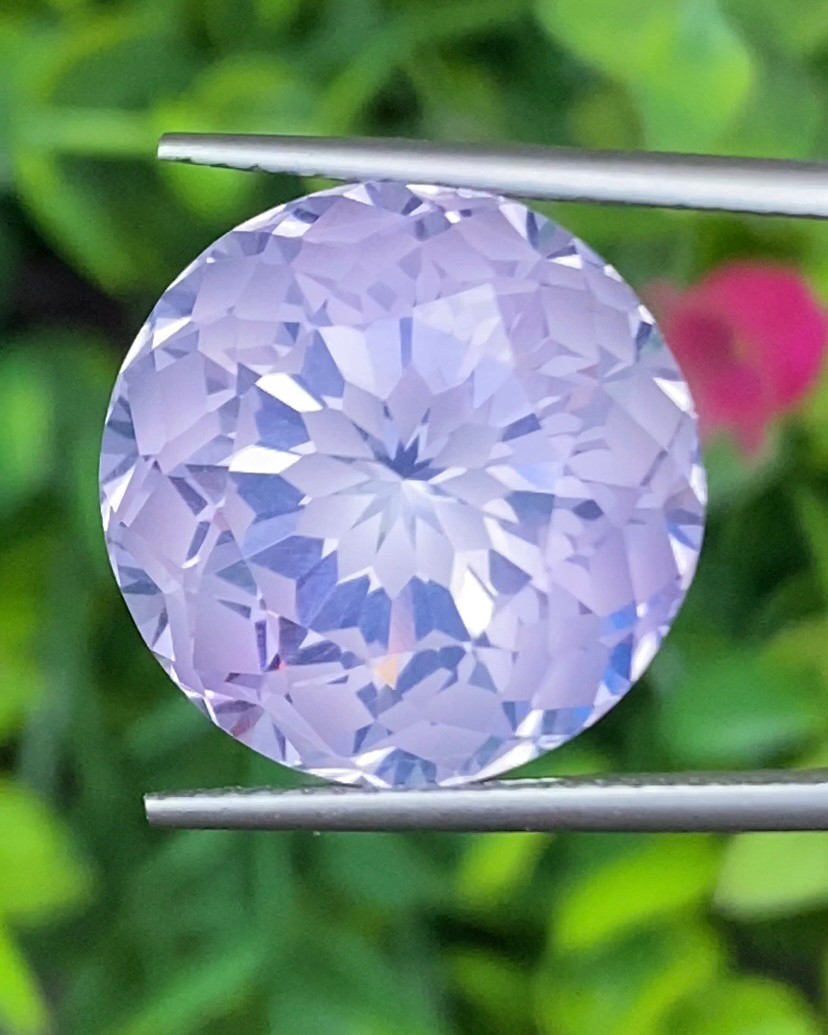 พลอย ลาเวนเดอร์ ควอตซ์ Lavender Quartz 17.72 กะรัต (Cts.) พลอยแท้ อัญมณีมงคลประจําวันเกิด เครื่องประดับพลอย