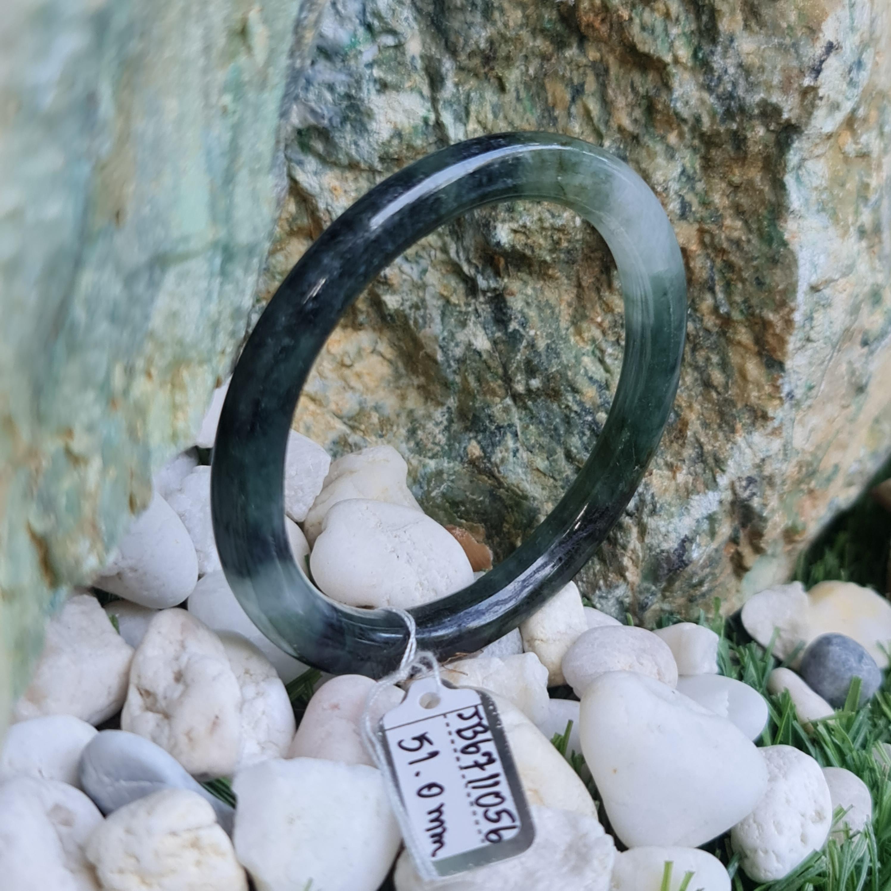 JB6711056 หยก พม่า แท้ Jade กำไลหยก 51.0 มม. (Jadeite bracelet) พม่า (Myanmar)