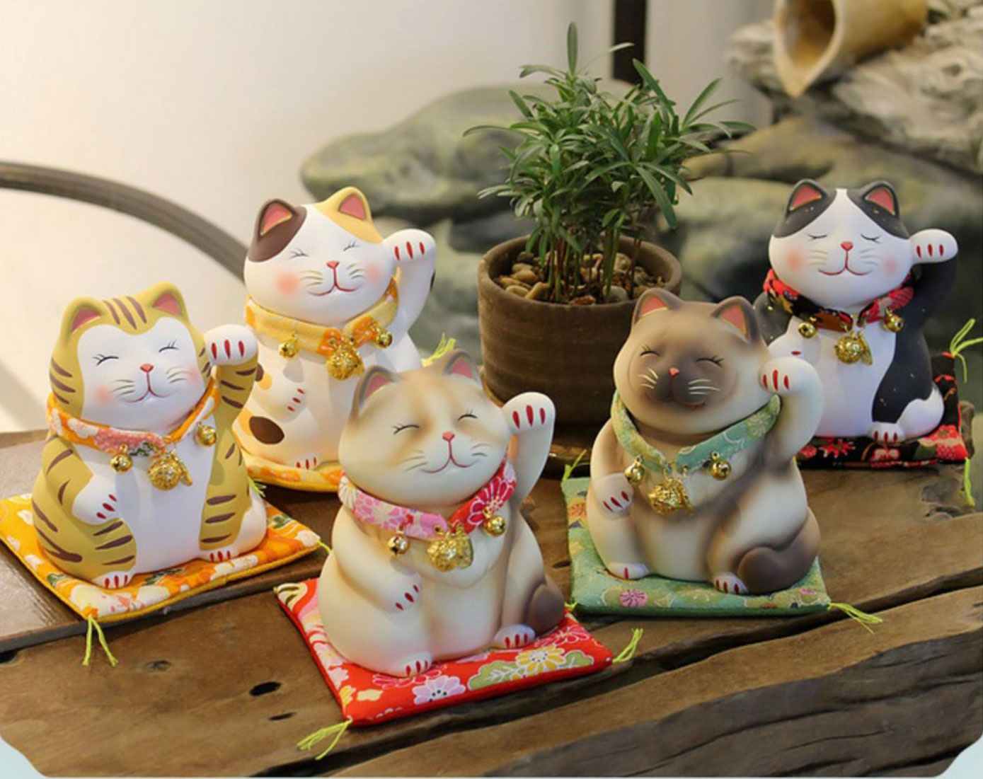 (PRE-ORDER) Lucky Neko