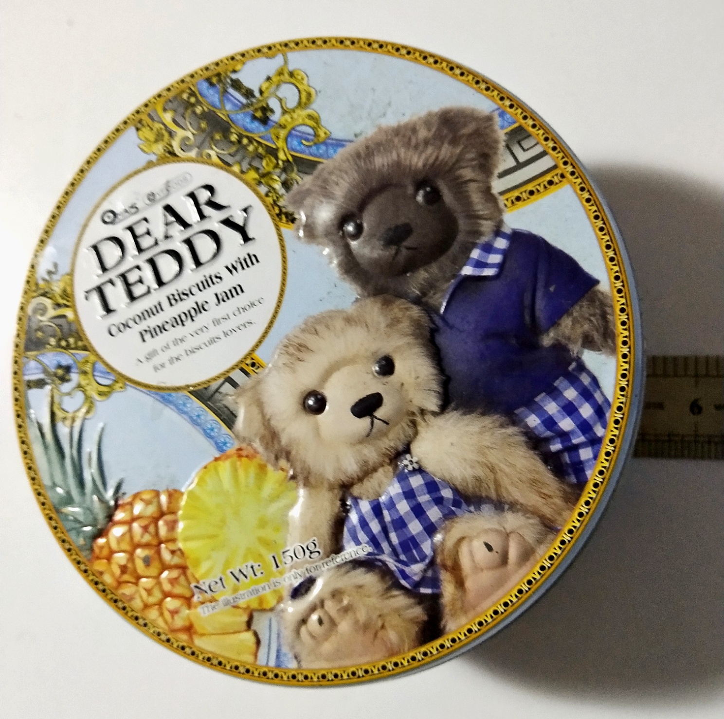 ของสะสม *** มีตำหนิตามภาพ กระป๋องสังกะสี ขนมปีงกรอบอบกระทิสับปะรด ตราเดียร์เทดดี้ สภาพเก่าเก็บ