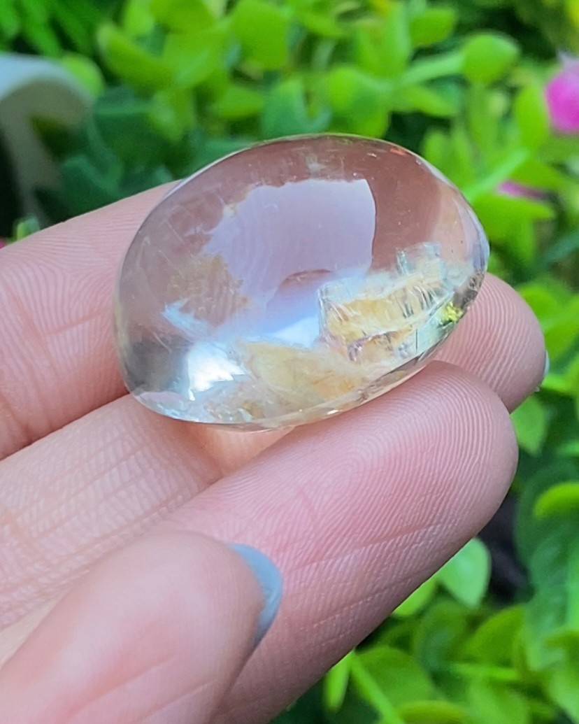 โป่งข่าม ควอตซ์ Rutilated Quartz 59.52 กะรัต Cts. พลอยแท้ อัญมณีมงคลประจําวันเกิด เครื่องประดับพลอย