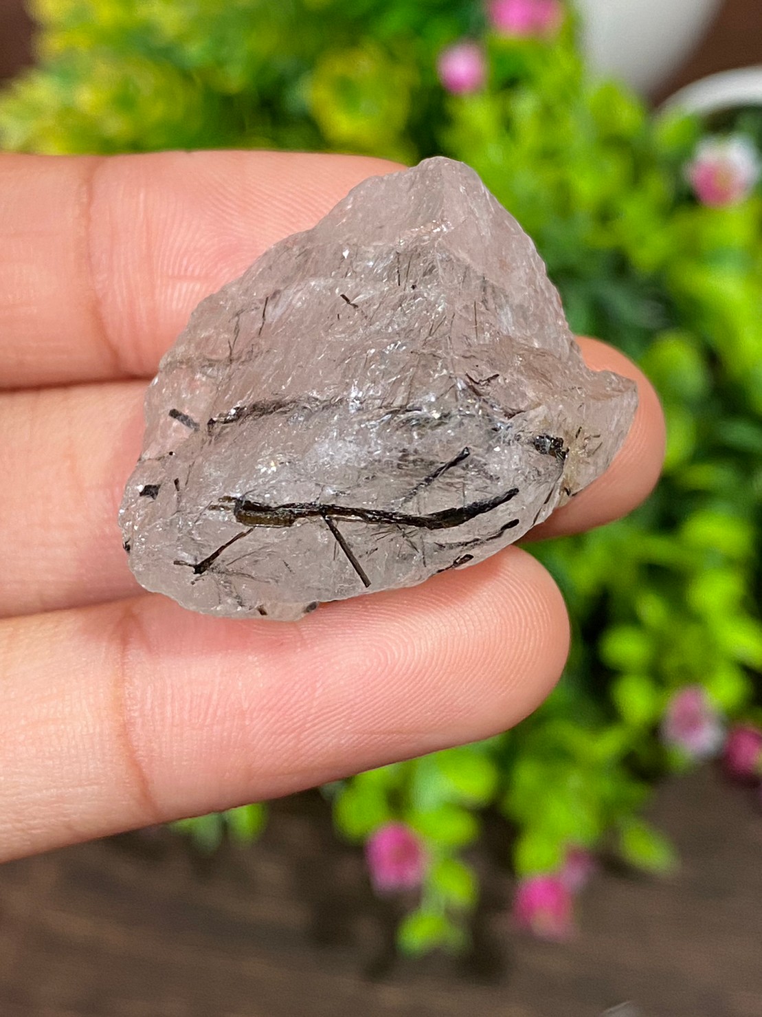 ก้อน ไหมดำ ควอตซ์ แก้วขนเหล็ก Black Rutilated Quartz Rough 89.77 กะรัต Cts. พลอยแท้ อัญมณีมงคลประจําวันเกิด เครื่องประดับพลอย