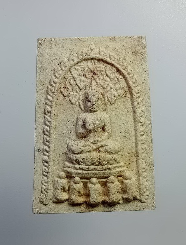 ผ2216 พระผง ปางปฐมเทศนา หลังหลวงพ่อโสธร